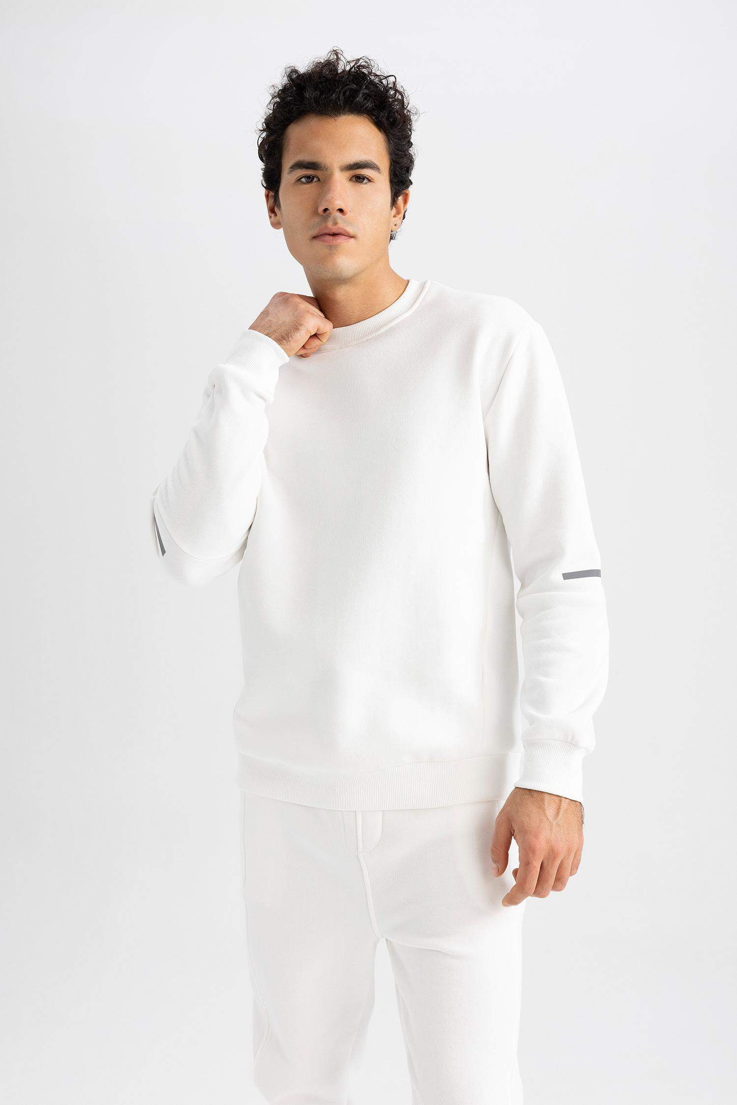 Defacto Fit Standard Fit Crew Neck Sweatshirt