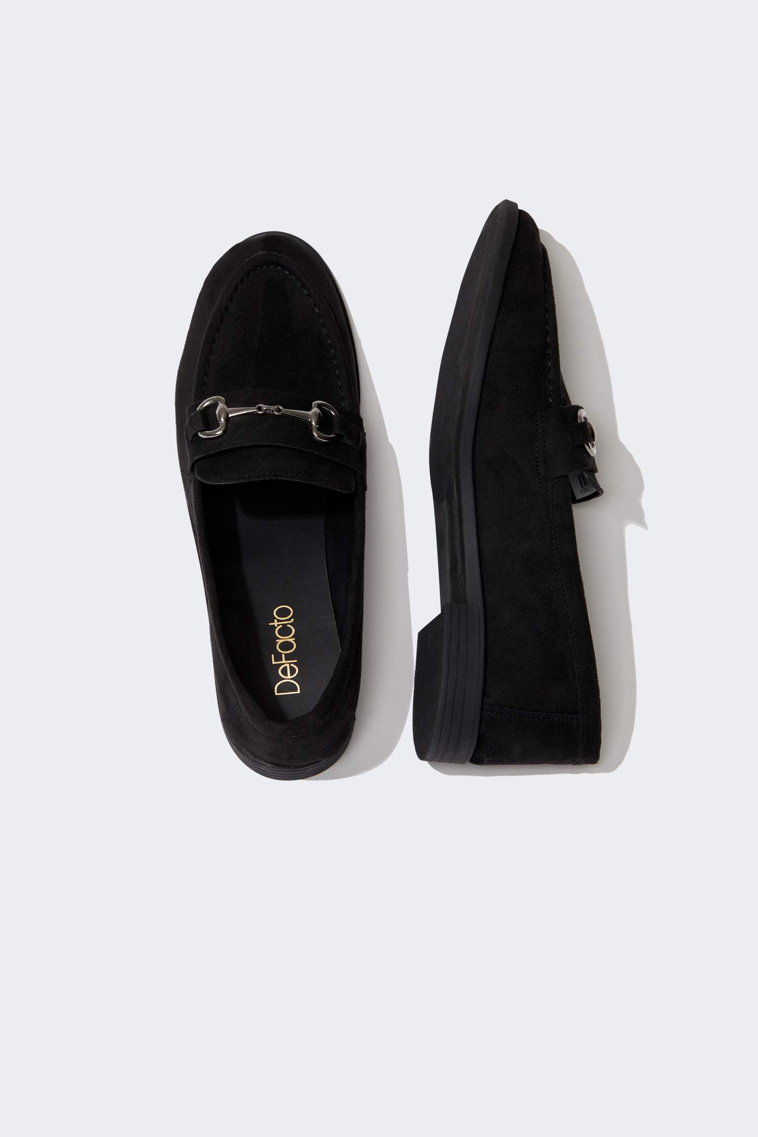 Women Artificial Suede Buckled Loafer Casual Shoes