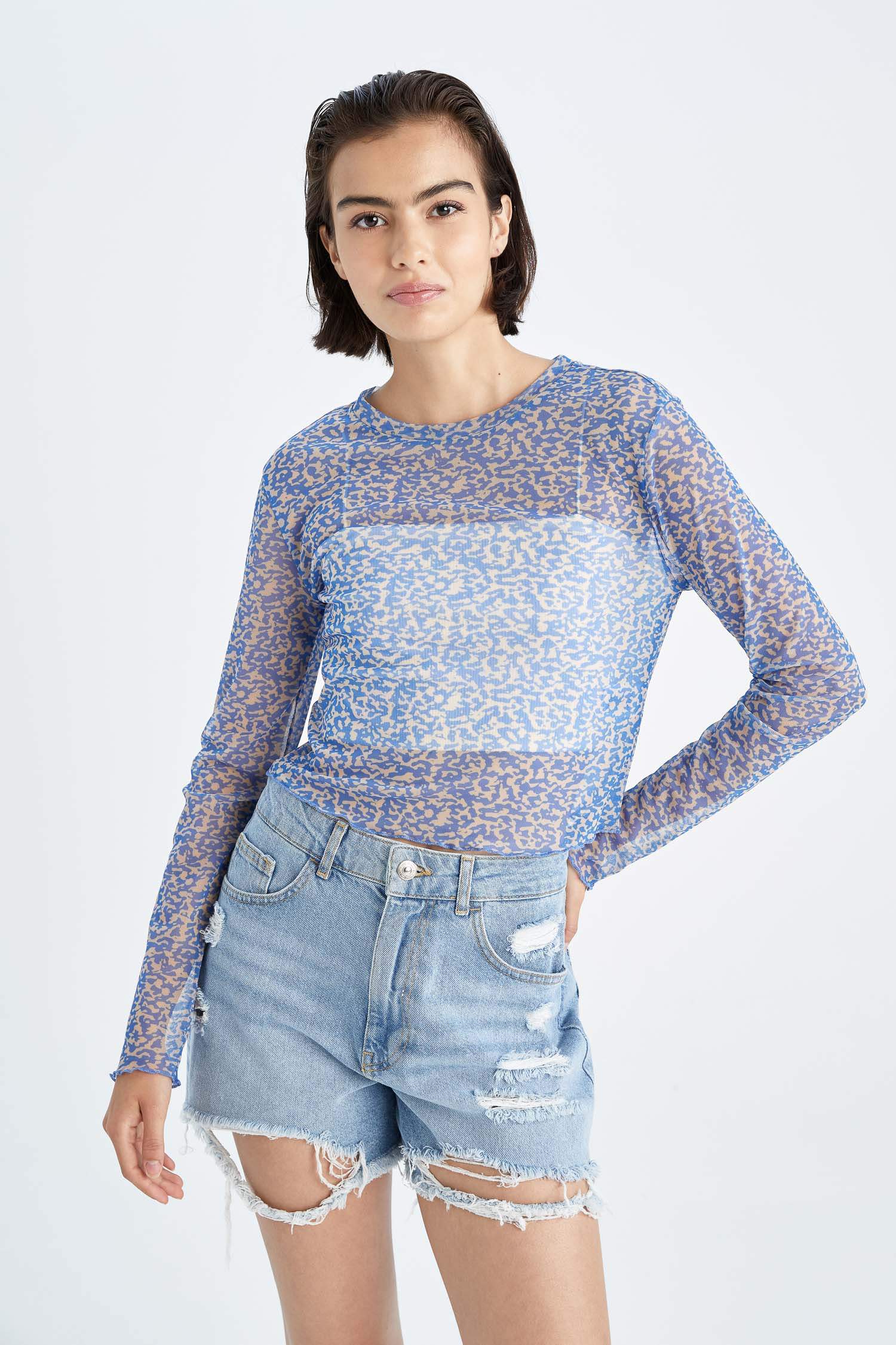 Fitted Bisiklet Yaka Desenli Tül Uzun Kollu Tişört