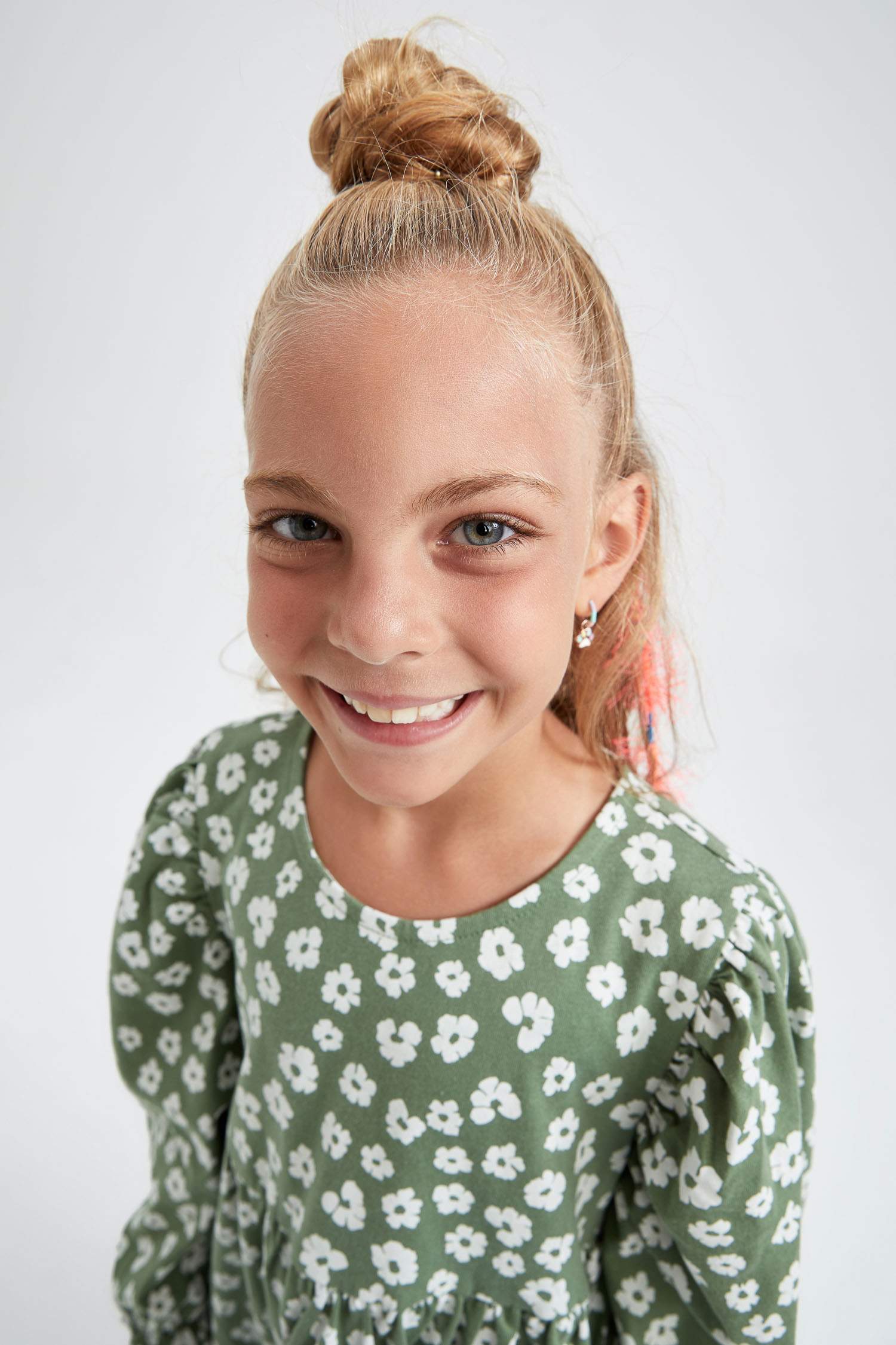 Kız Çocuk Bisiklet Yaka Çiçekli Uzun Kollu Elbise