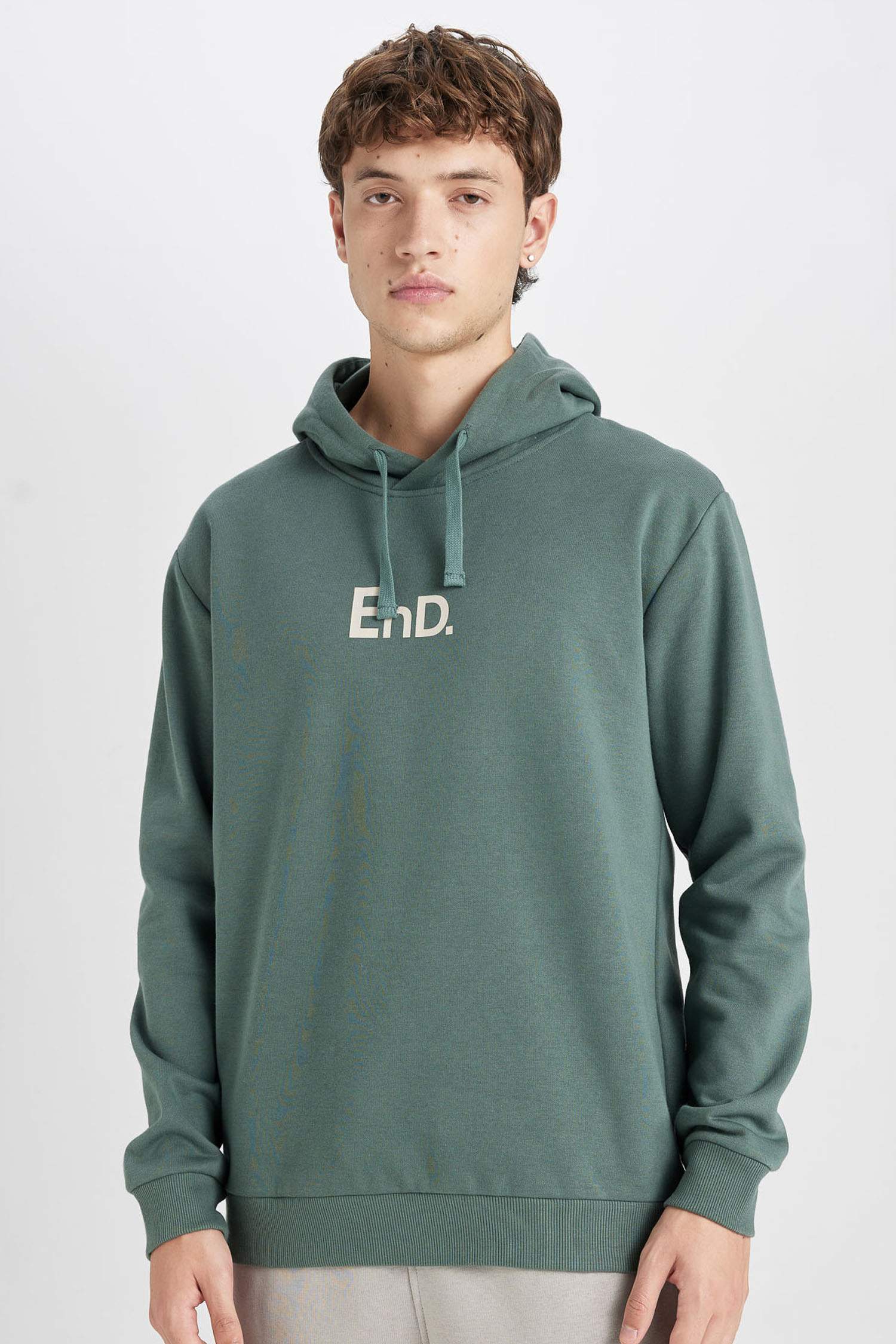Regular Fit Kapüşonlu Baskılı Sweatshirt