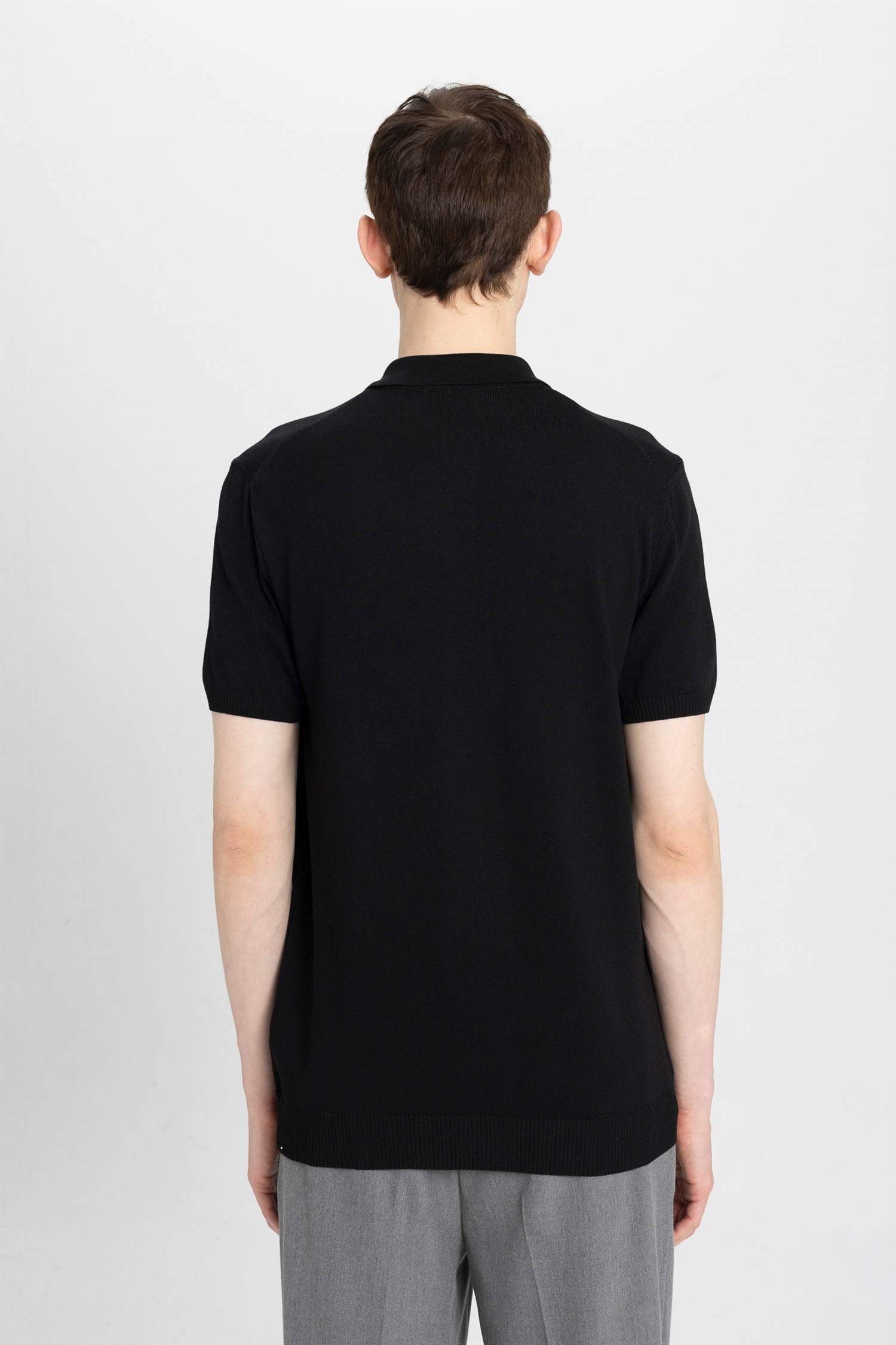 تيشيرت بولو سليم فيت