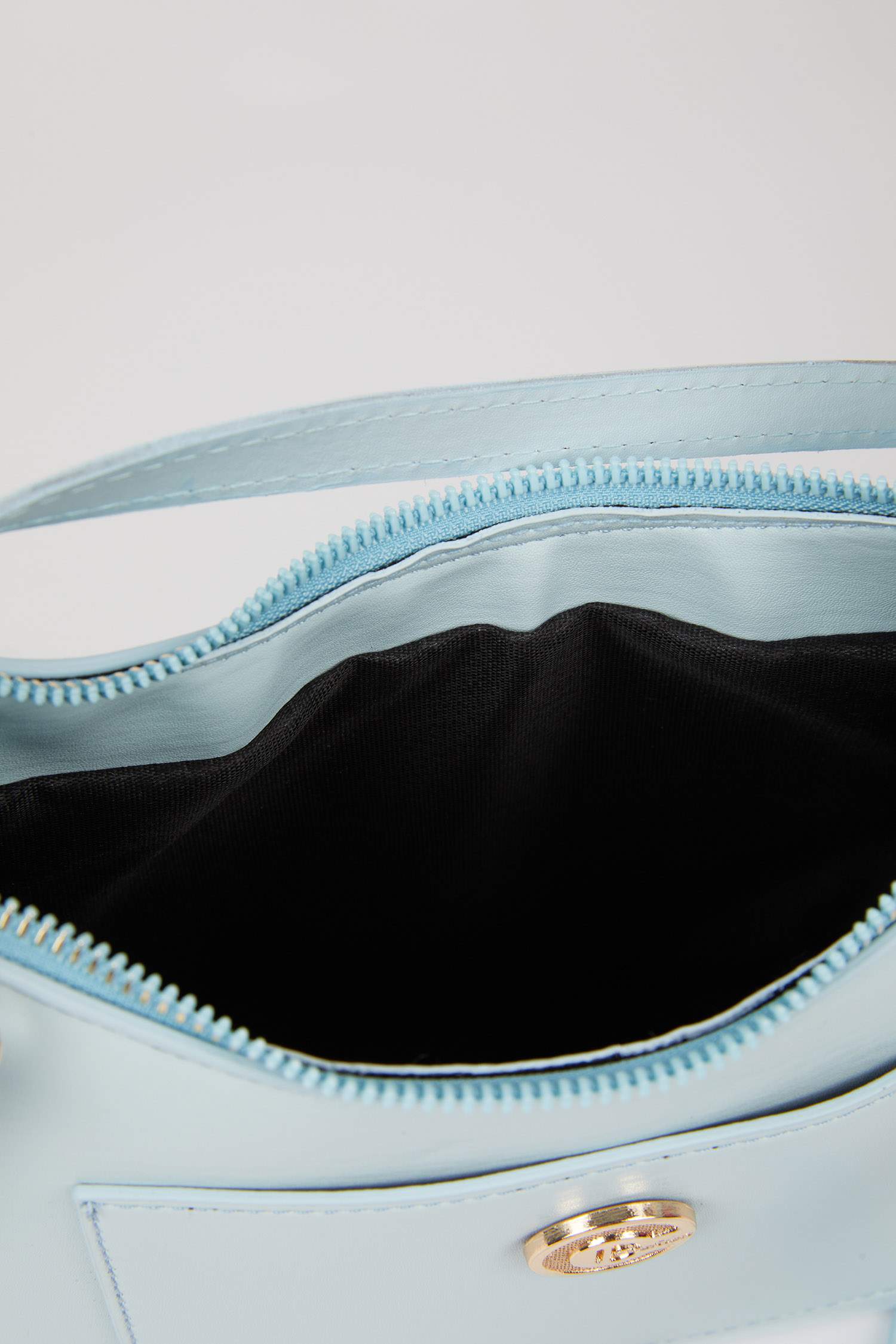 Әйелдерге қол сөмке