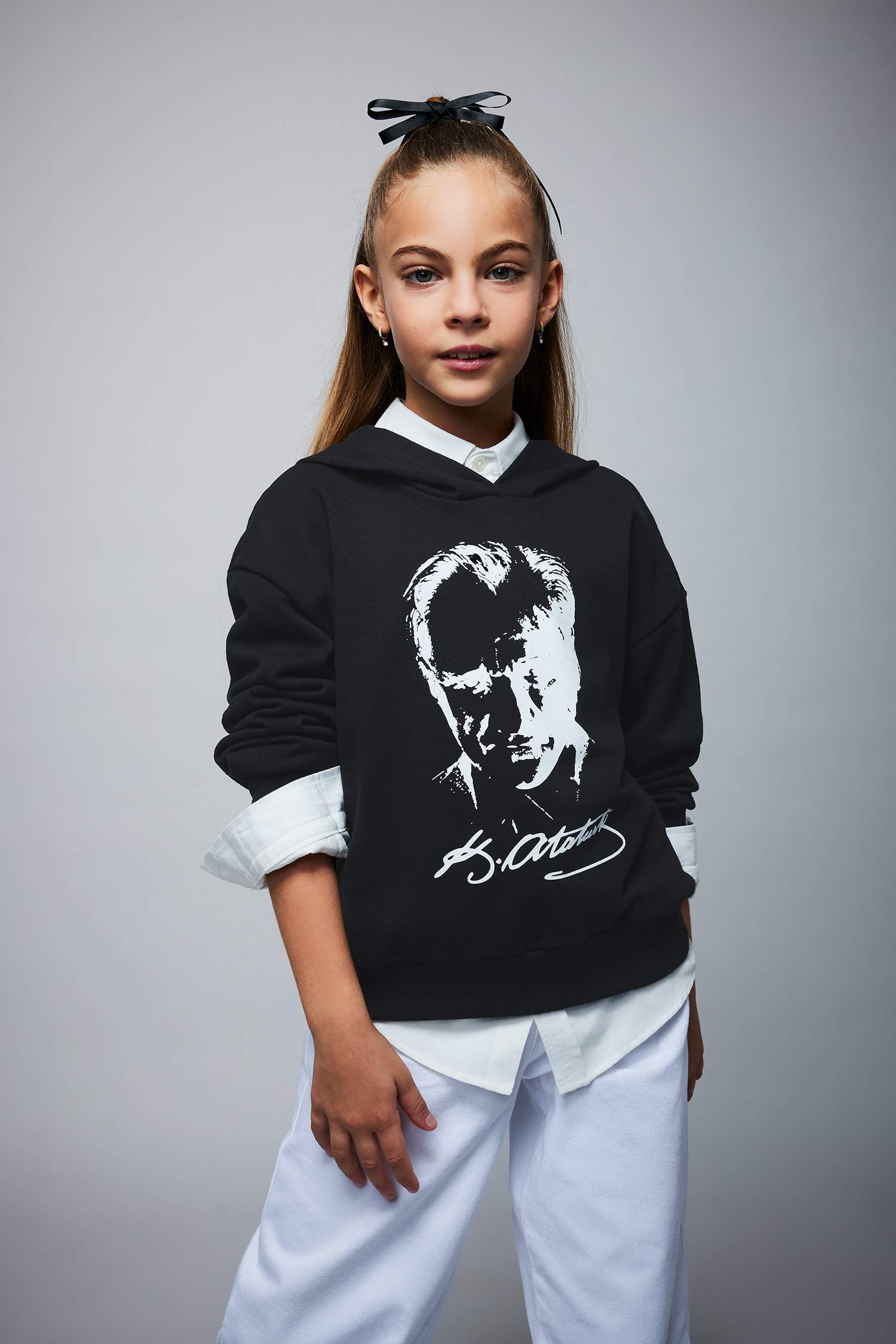 Світшот стандартного крою з товстої тканини для дівчаток