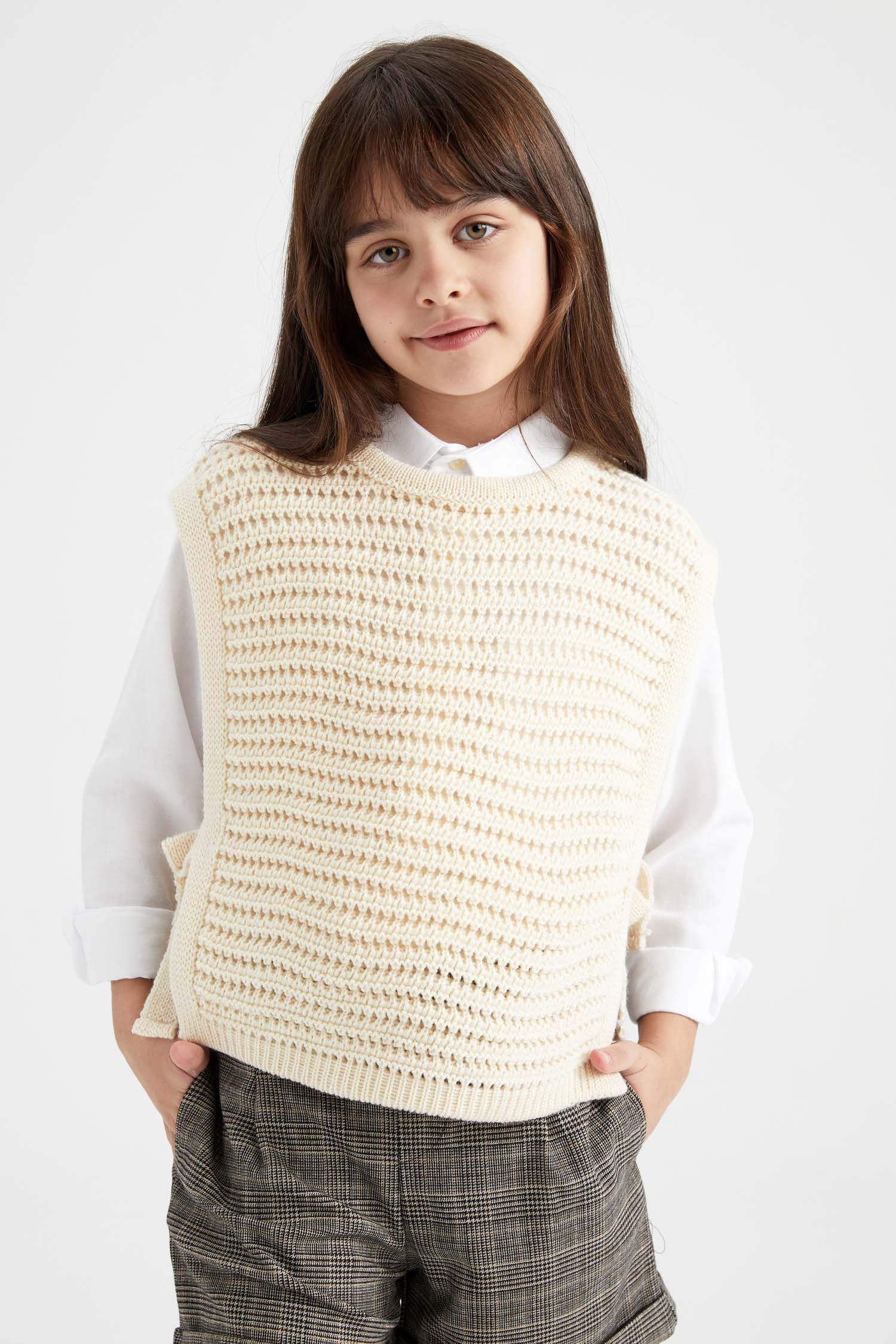 يلك صوف بناتي سليم فيت بياقة مستديرة