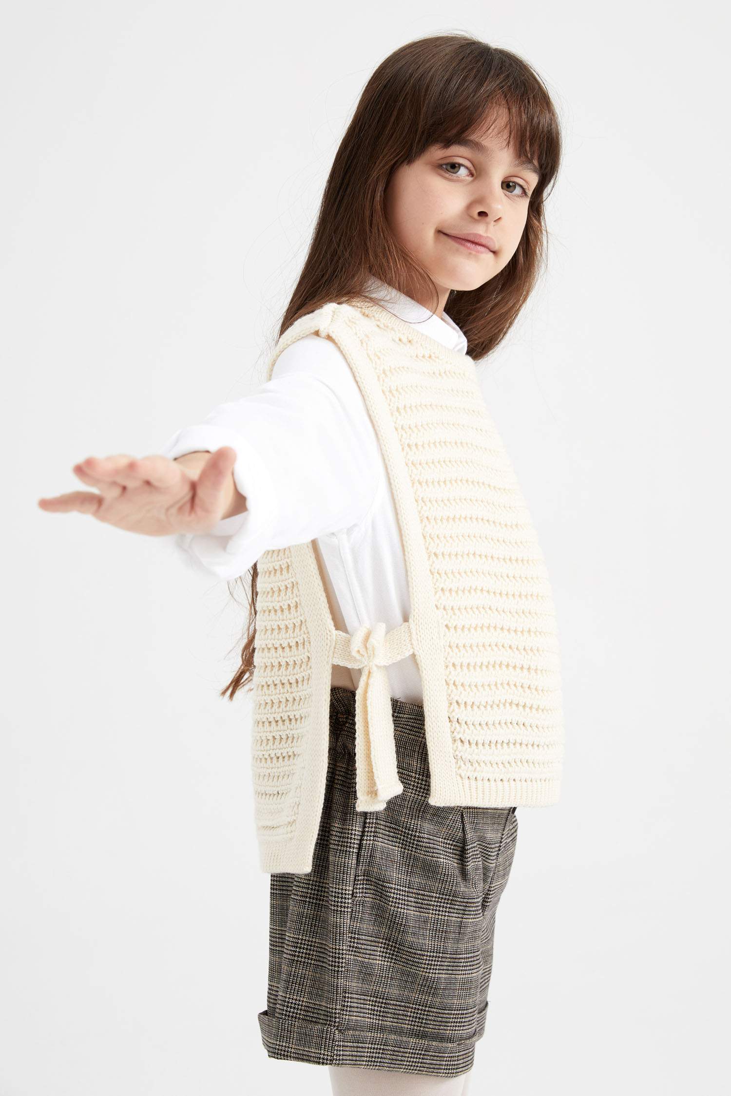 يلك صوف بناتي سليم فيت بياقة مستديرة