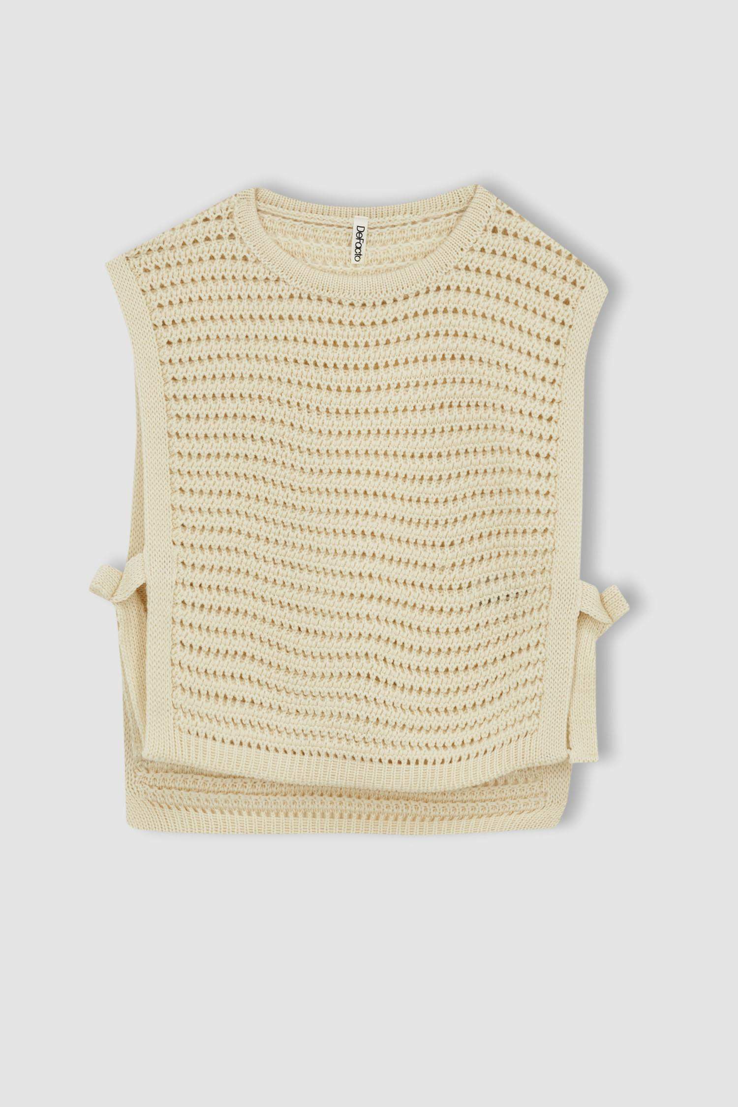 يلك صوف بناتي سليم فيت بياقة مستديرة