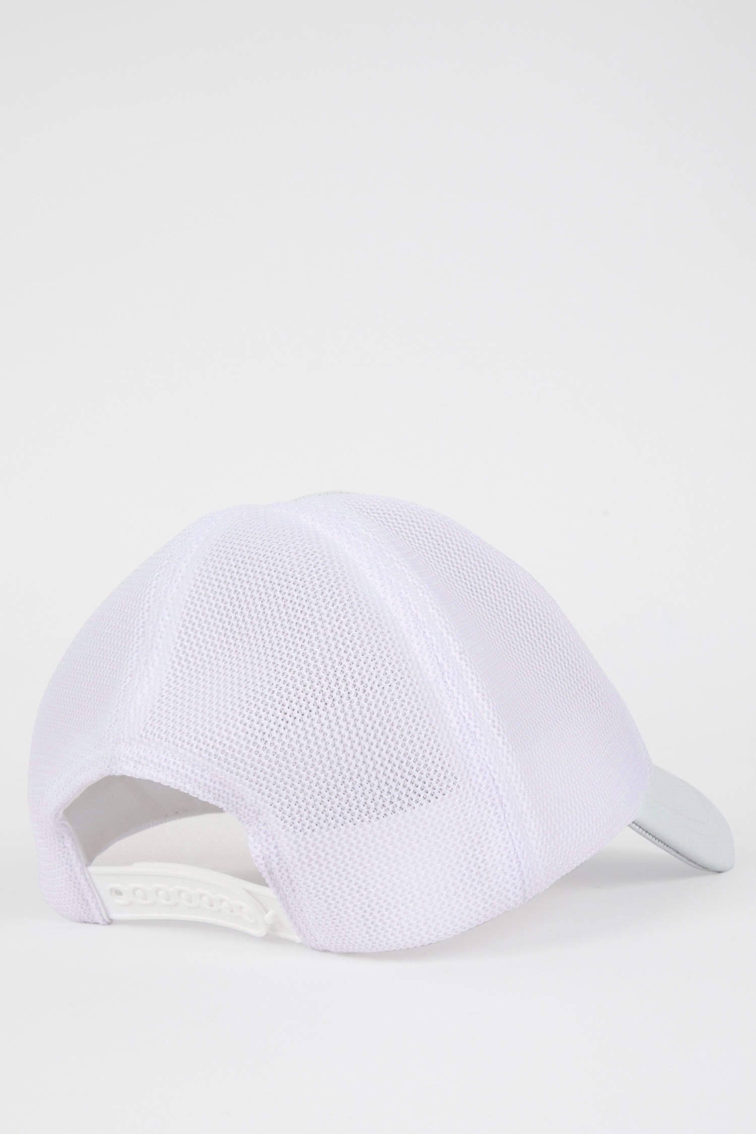 Defacto Kadın Elma Derisi Geri Dönüşümlü Beyaz Cap Şapka. 8
