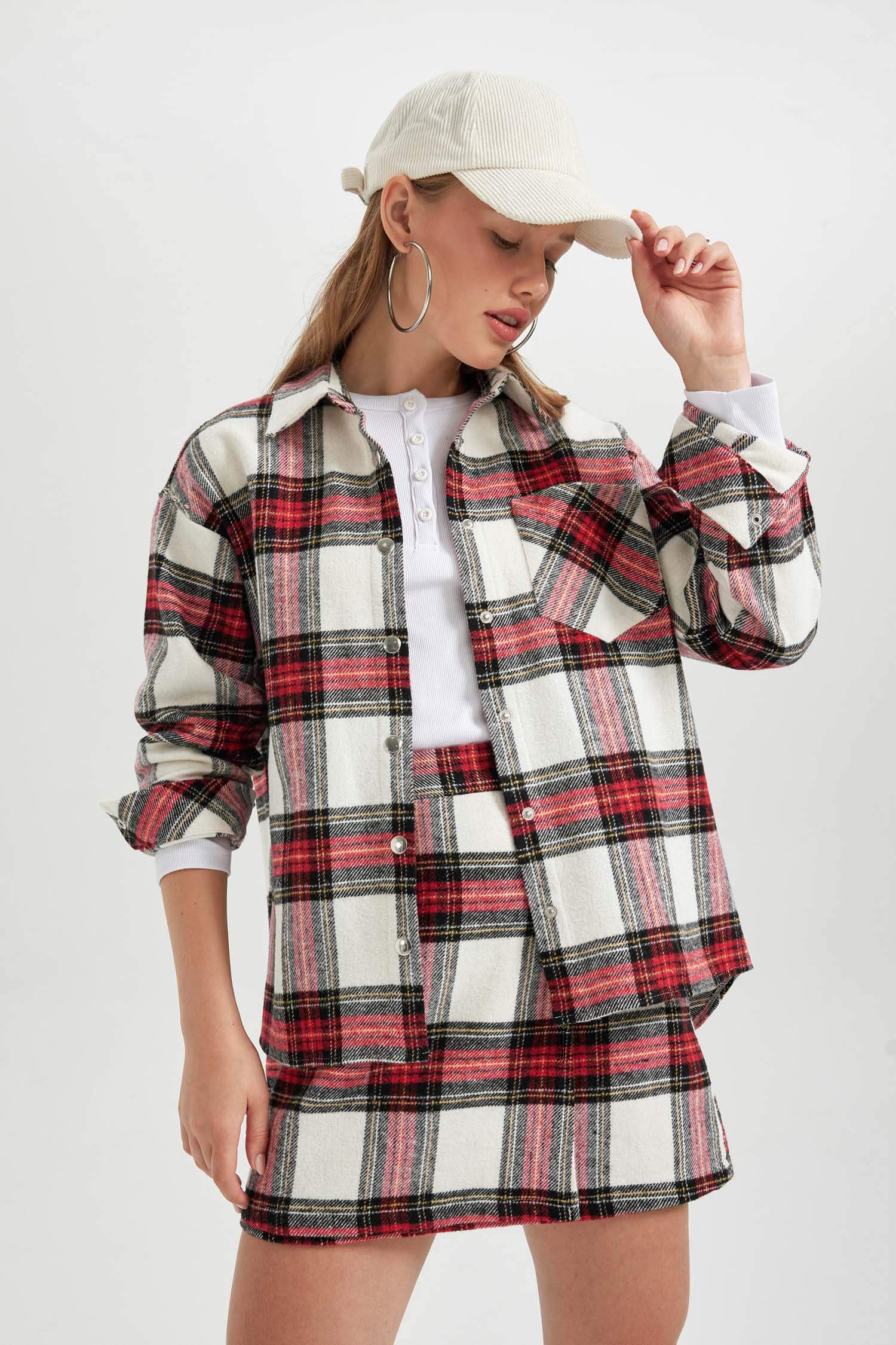 Oversize Fit Plaid Flannel Long Sleeve Shirt