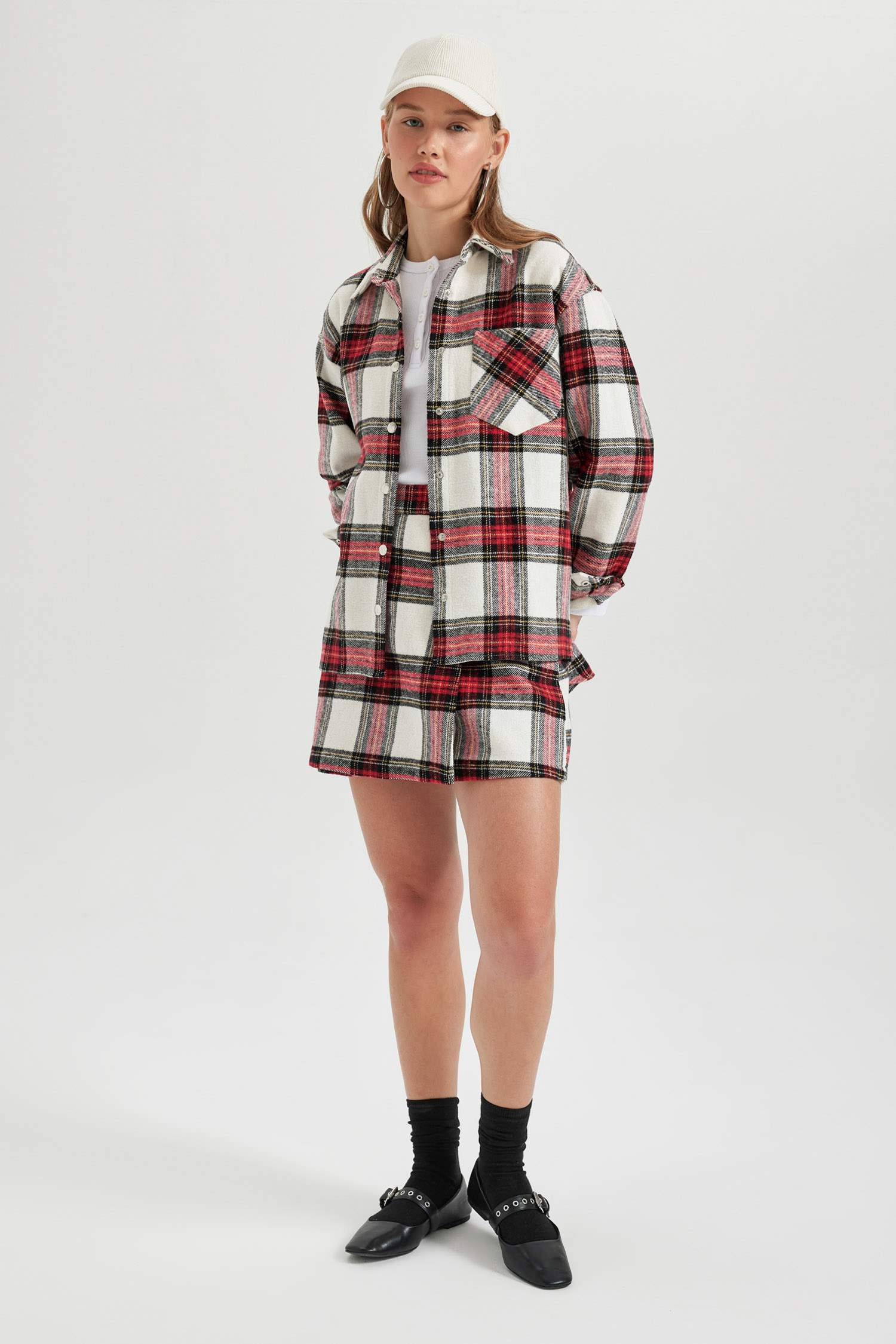 Oversize Fit Plaid Flannel Long Sleeve Shirt
