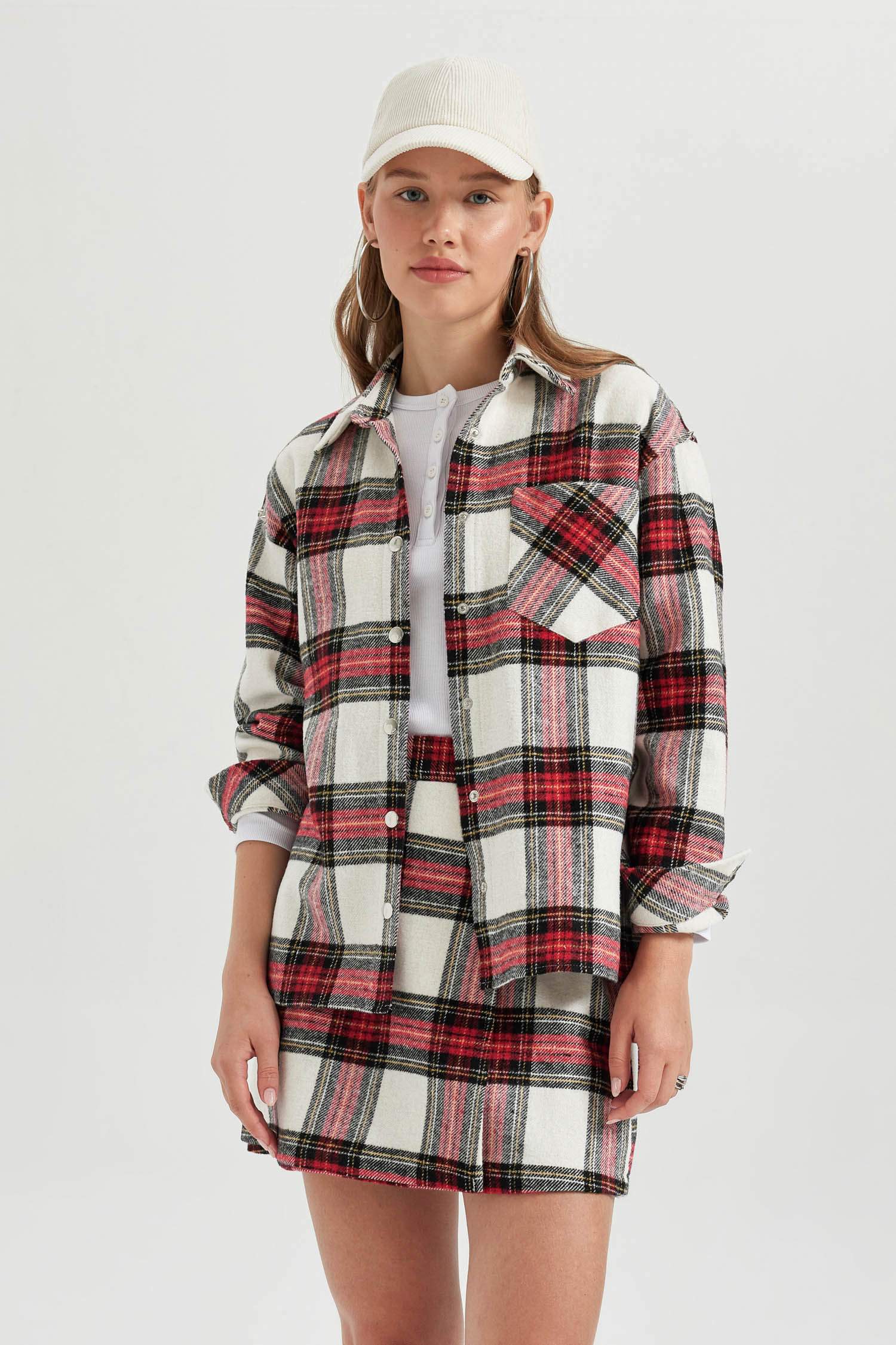 Oversize Fit Plaid Flannel Long Sleeve Shirt