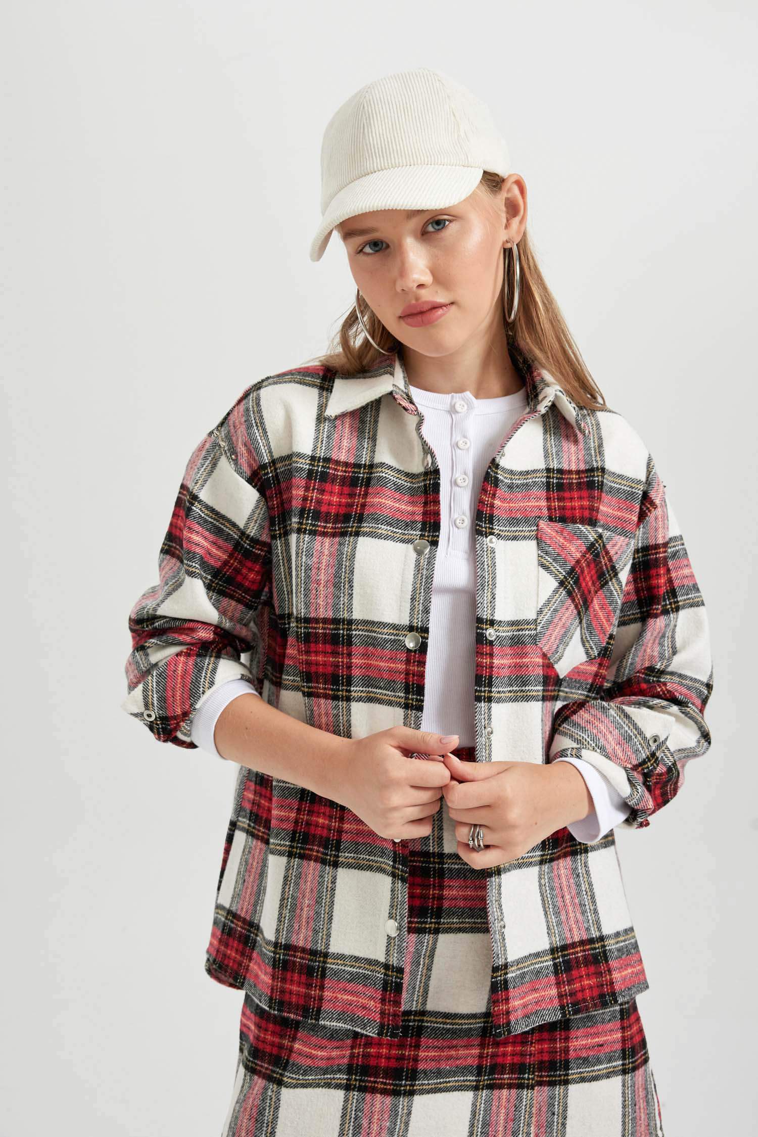 Oversize Fit Plaid Flannel Long Sleeve Shirt