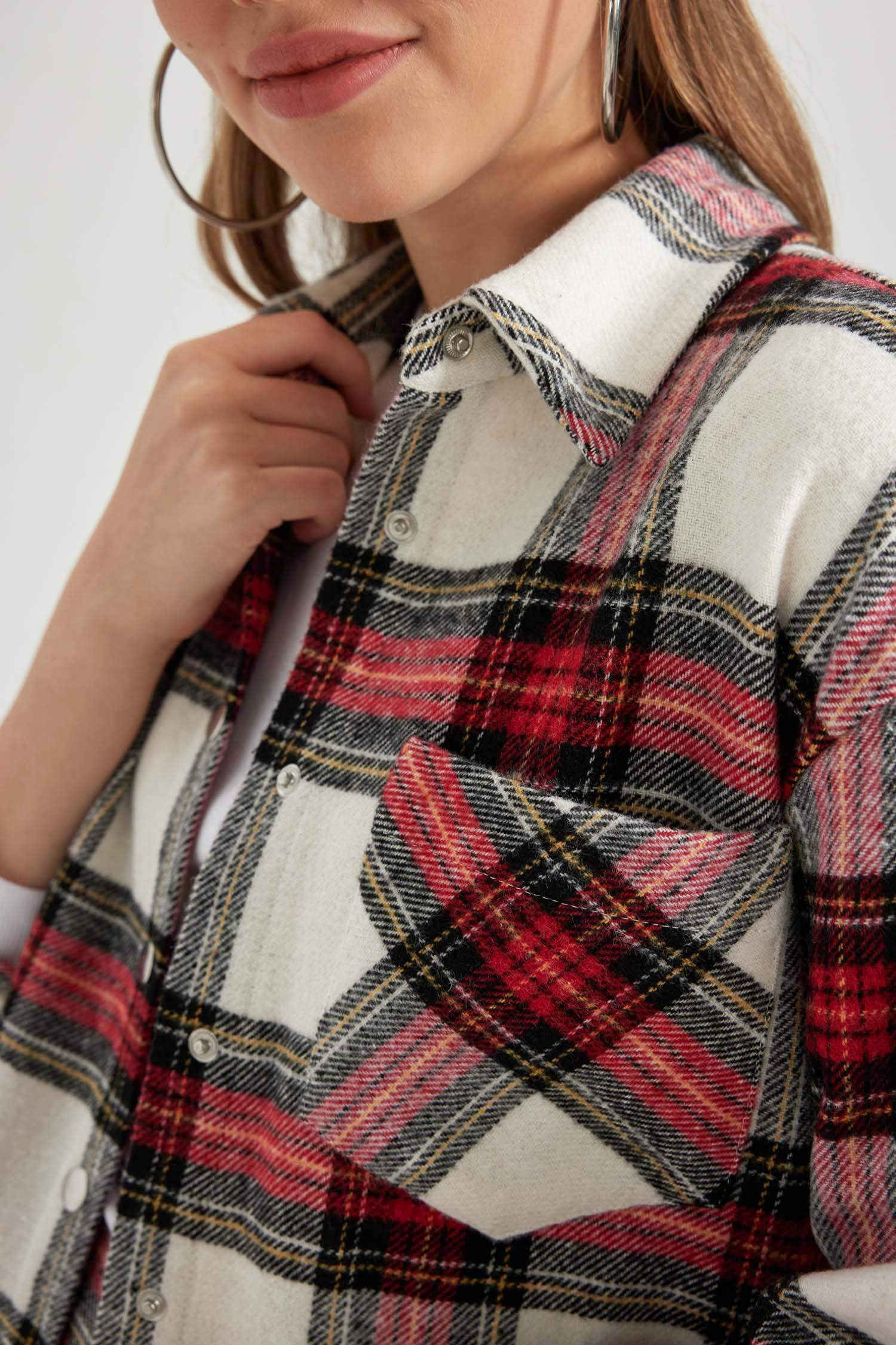 Oversize Fit Plaid Flannel Long Sleeve Shirt