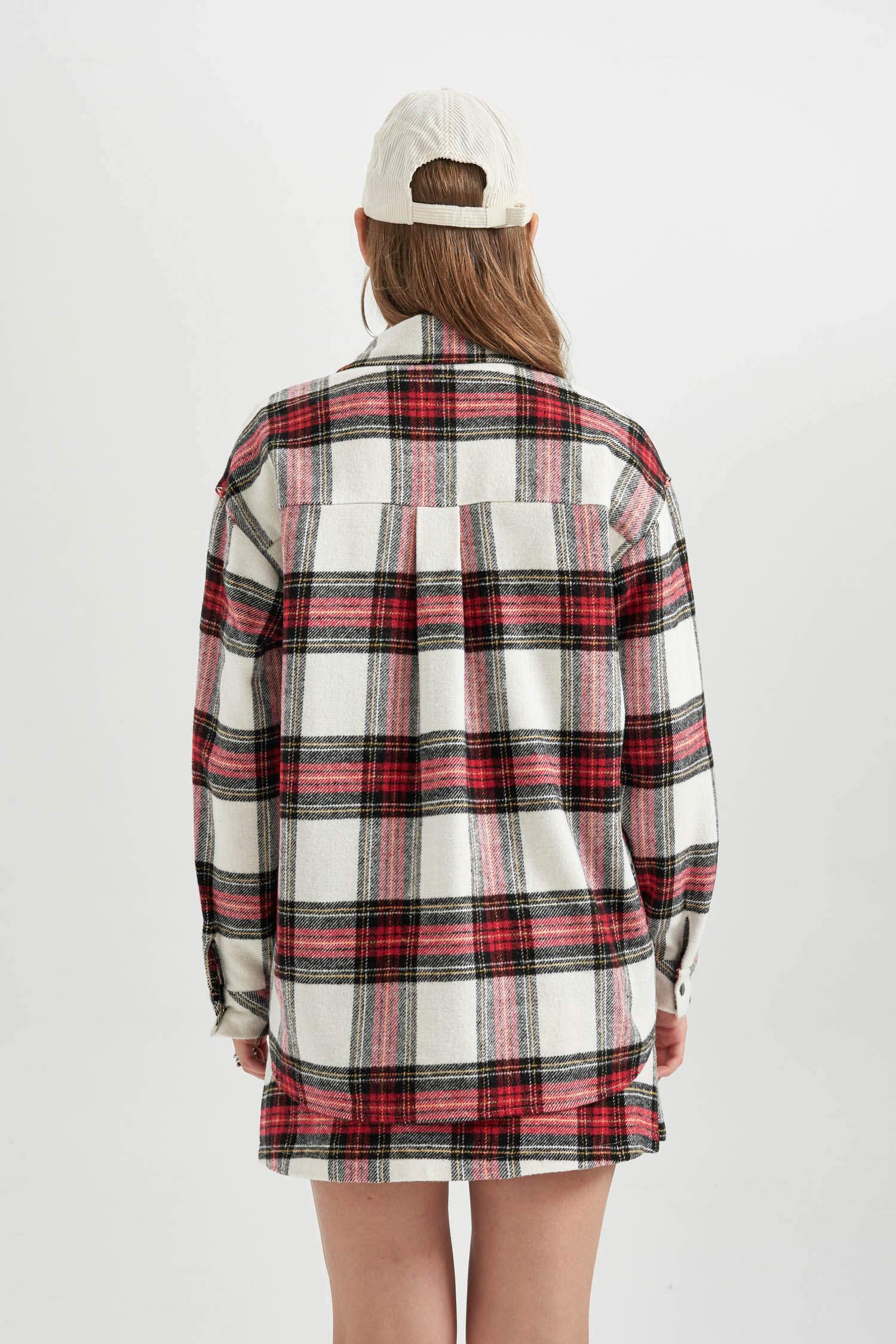 Oversize Fit Plaid Flannel Long Sleeve Shirt