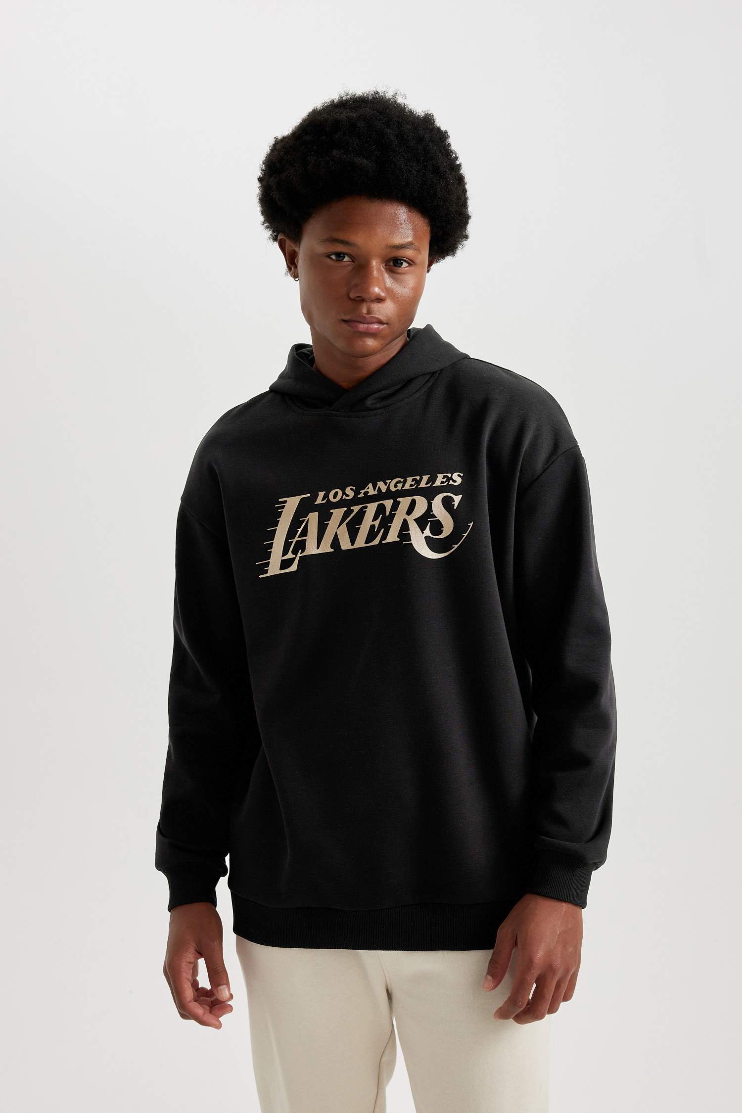 Black MAN DeFactoFit NBA Los Angeles Lakers Licensed Oversize Fit Crew Neck  T-Shirt 2836234