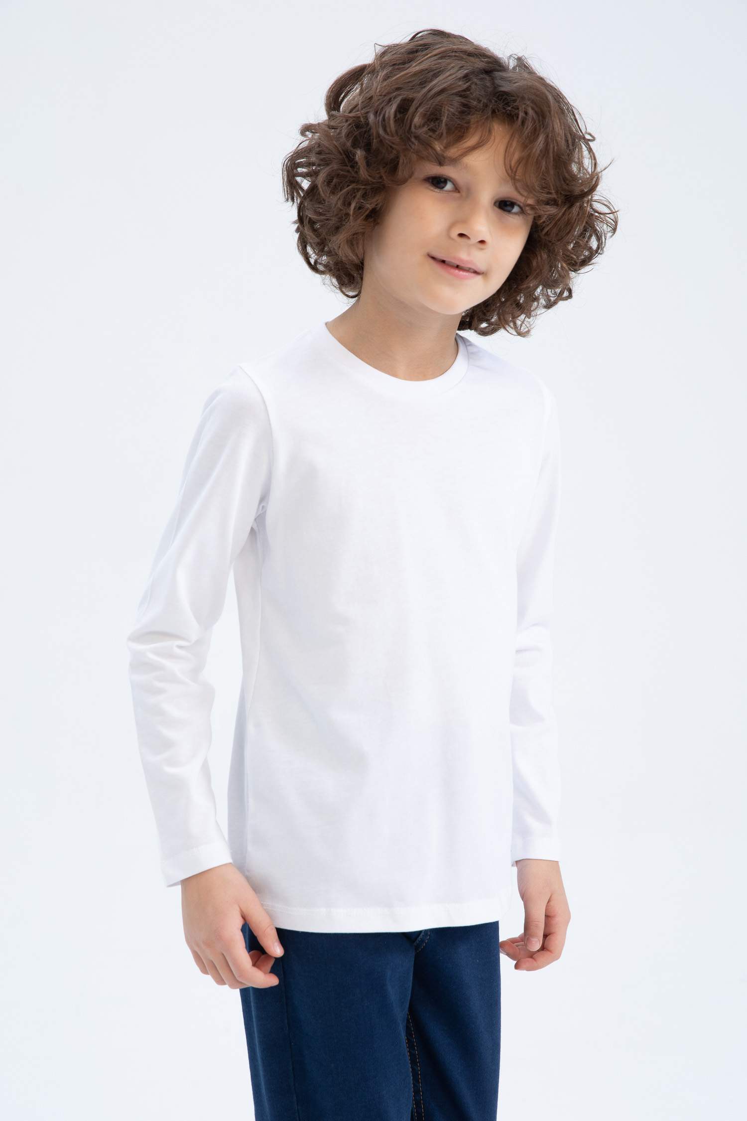 Ұлдарға дөңгелек жаға ұзын жеңді 2 Ұзын жеңді футболка