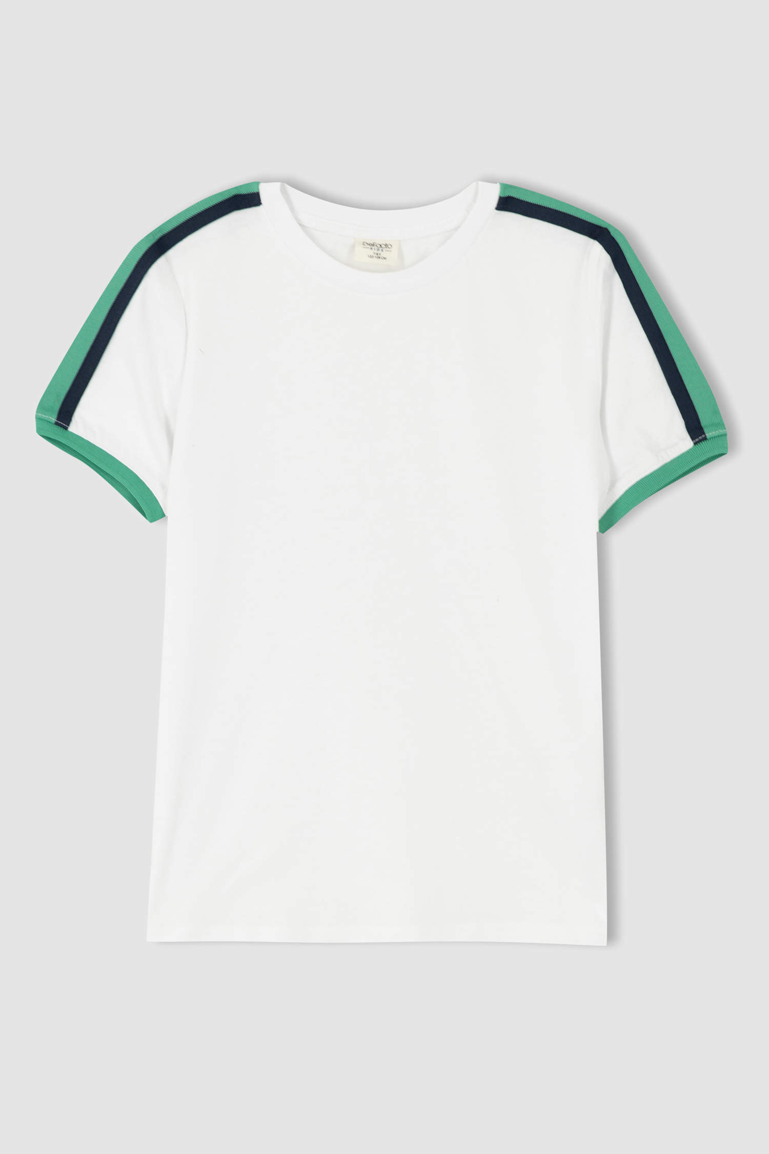 White Boys & Teens Regular Fit Short Sleeve T-Shirt 2647030 | DeFacto