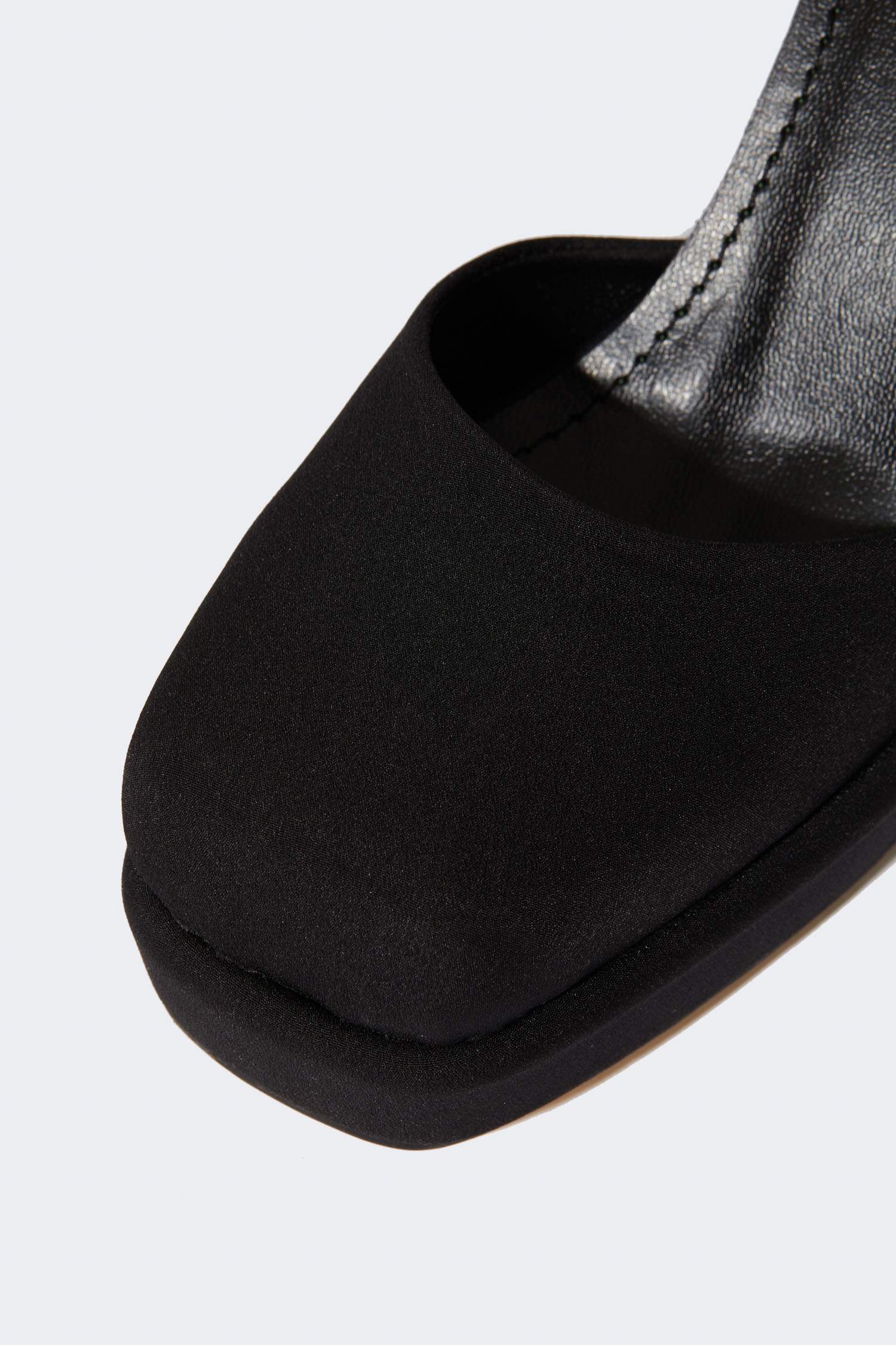 Kadın Tek Bantlı Yüksek Topuklu Ayakkabı