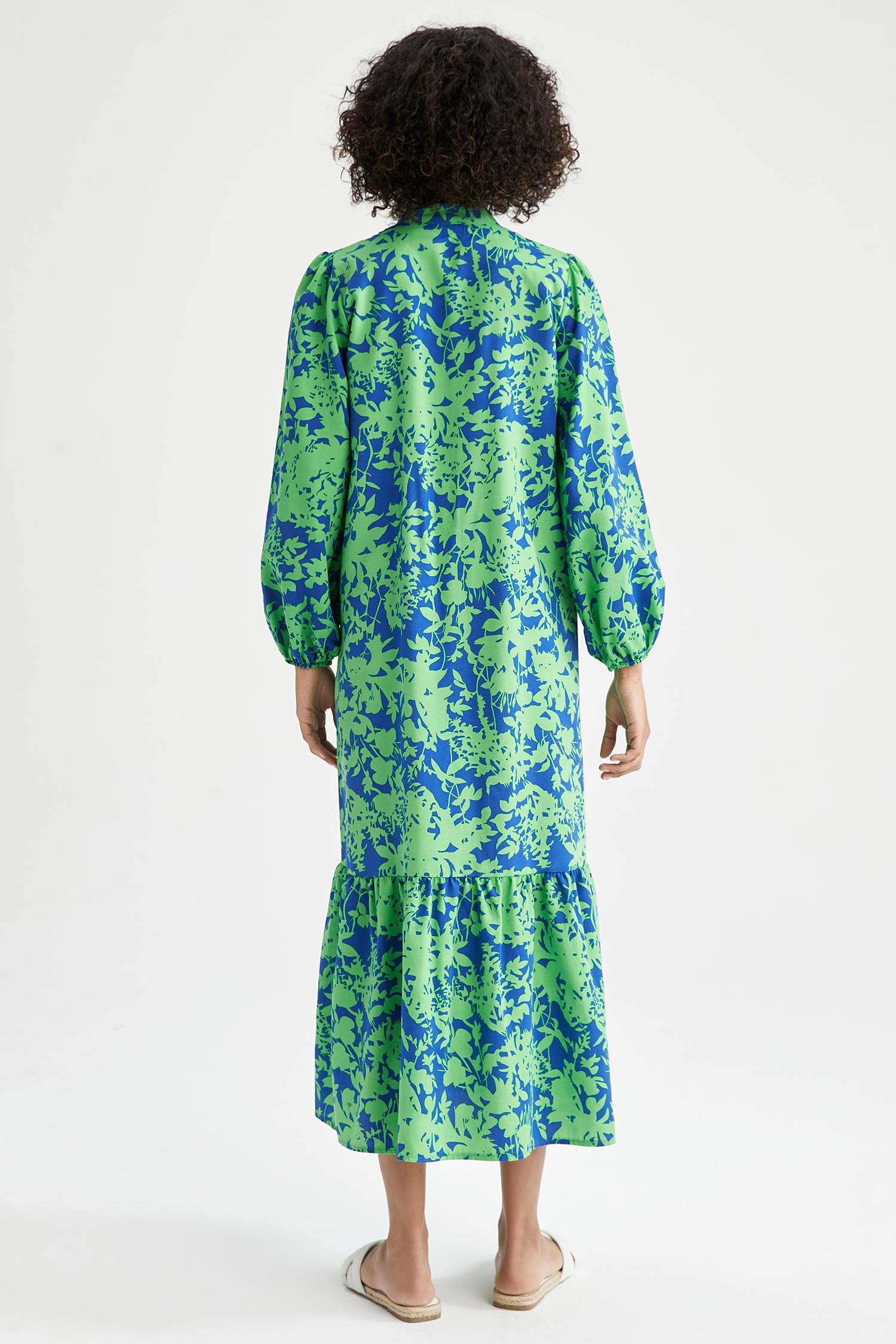 Defacto A Kesim Çiçek Desenli Uzun Kollu Maxi Elbise. 7