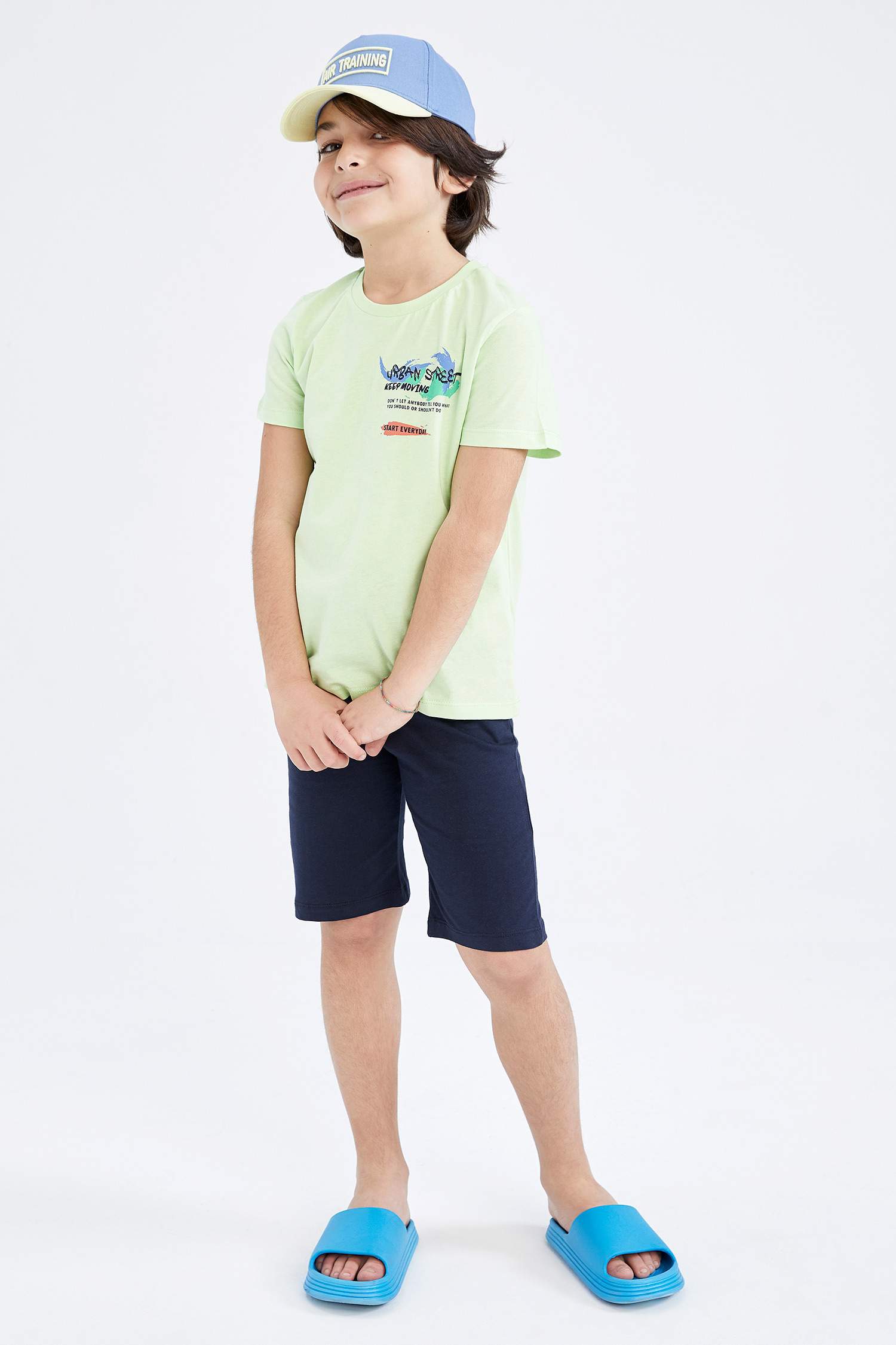 Ensemble short et t-shirt imprimé à manches courtes pour garçon