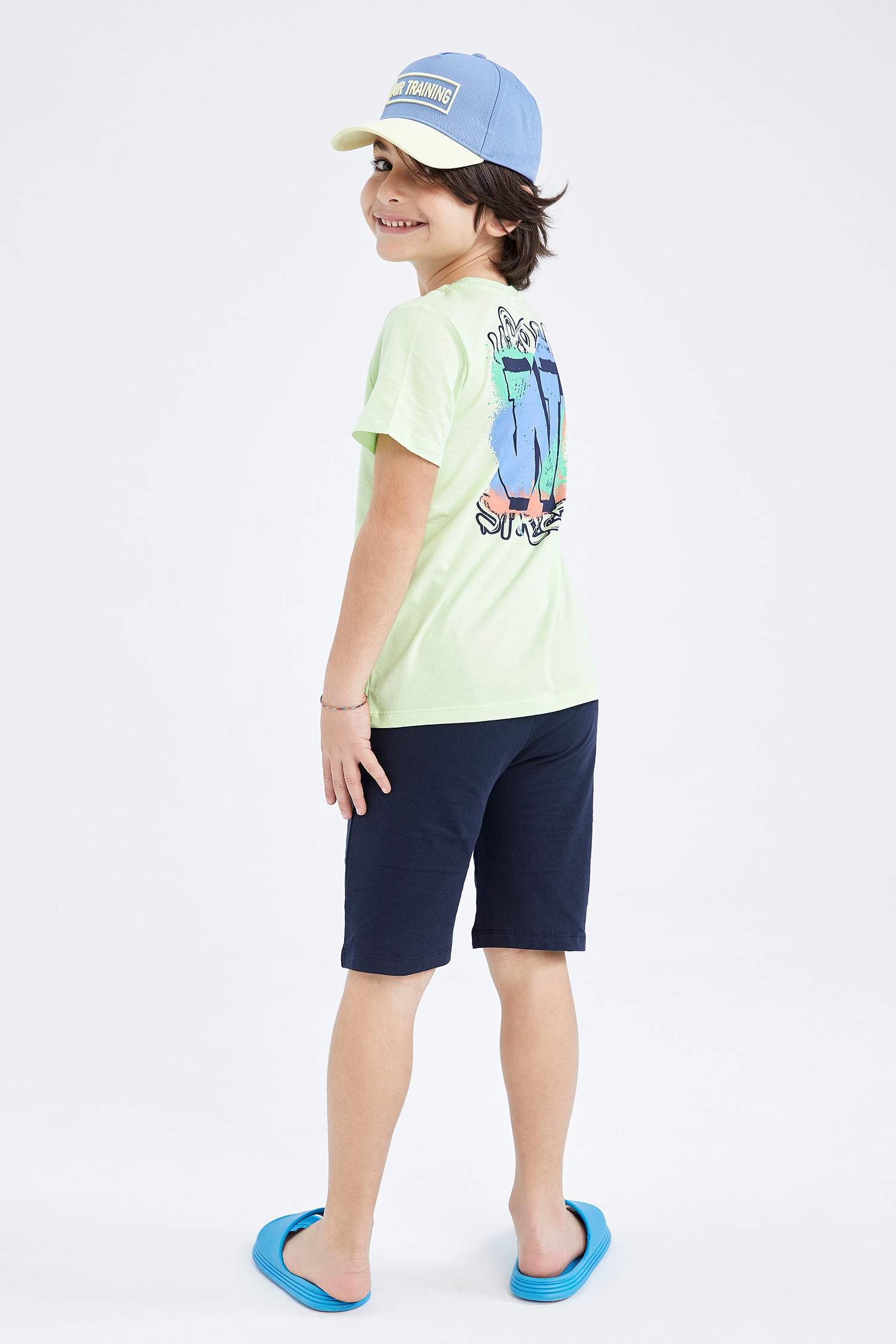 Ensemble short et t-shirt imprimé à manches courtes pour garçon