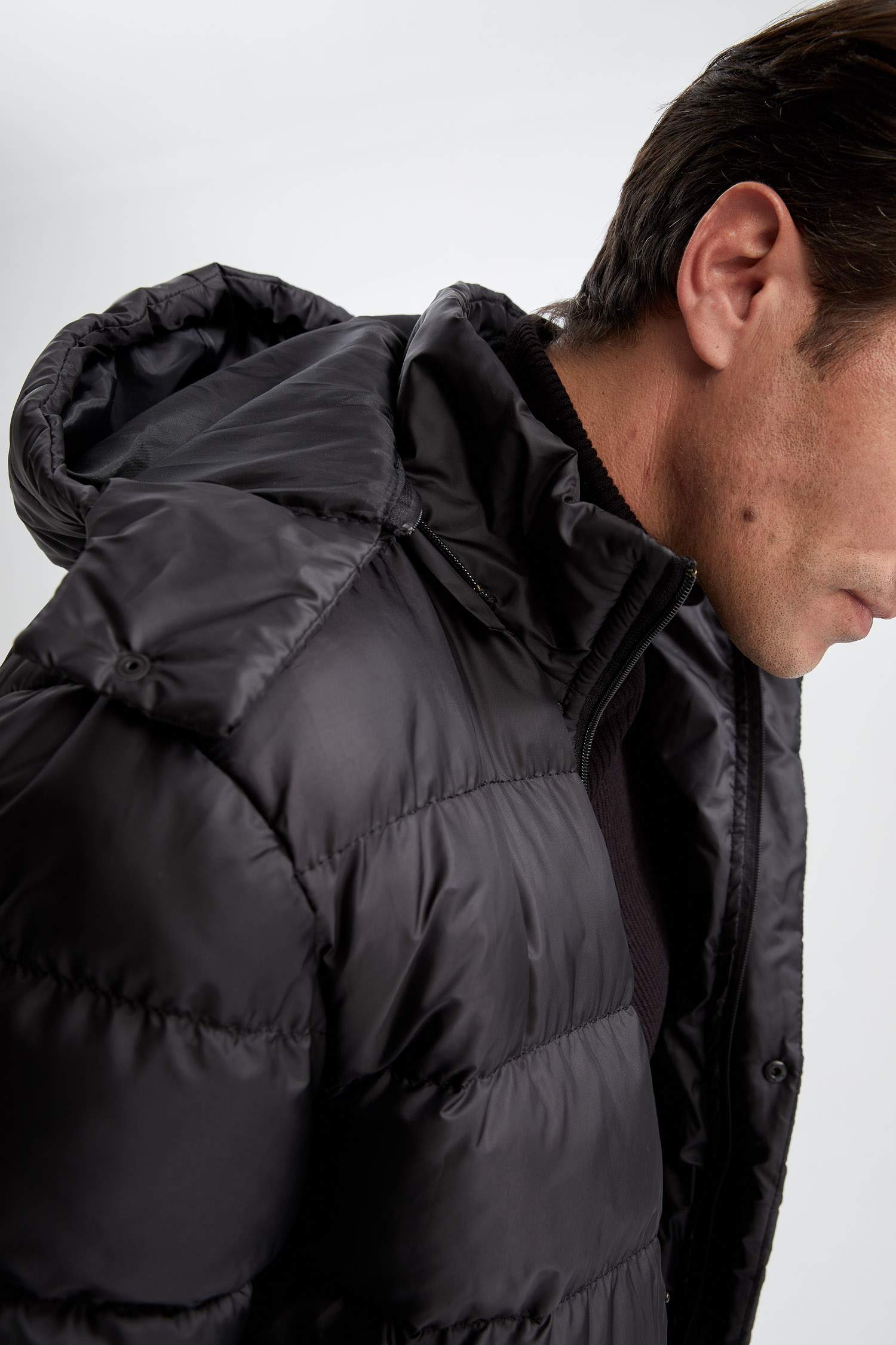 бас киімді Пальто