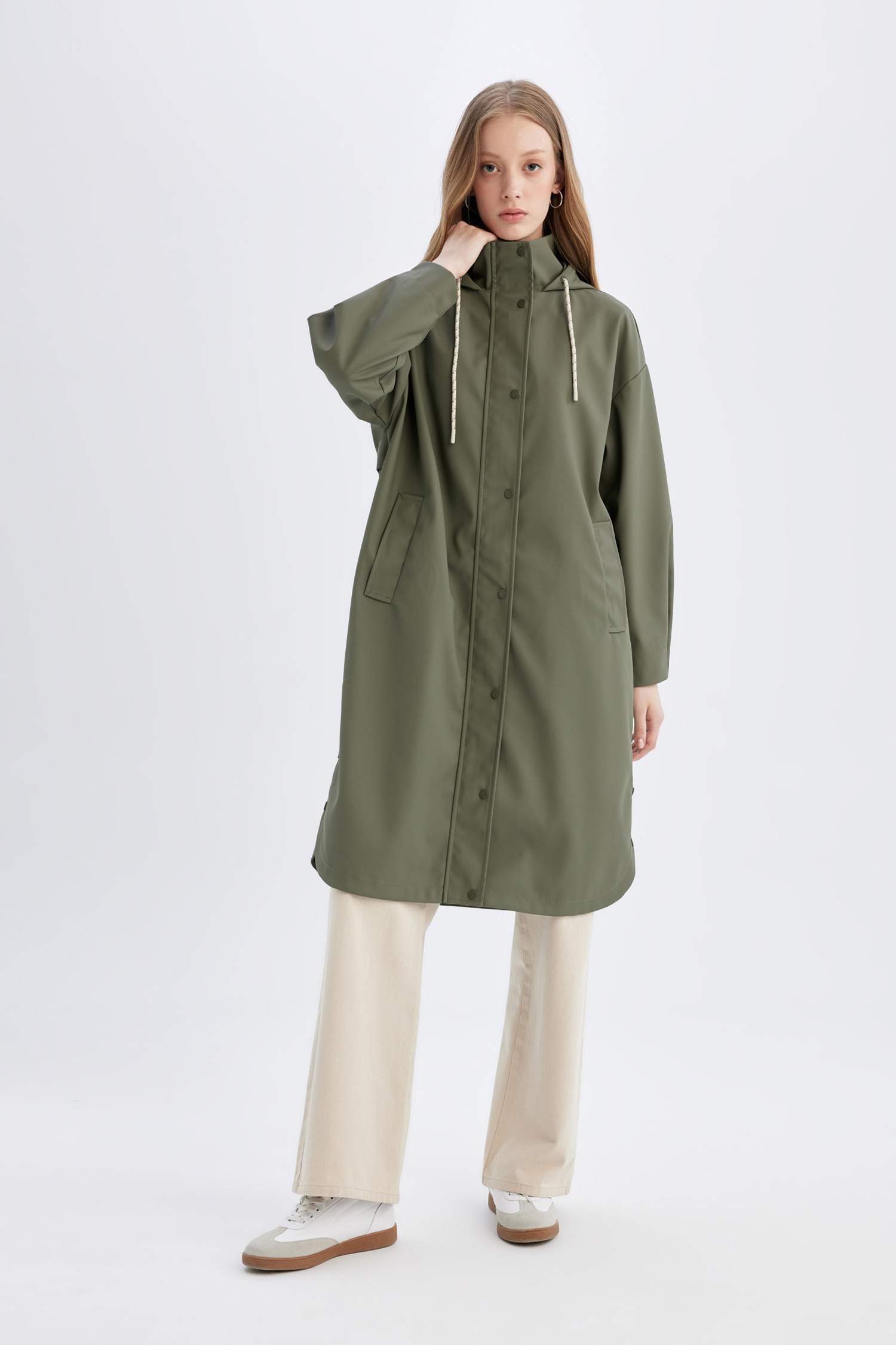 Su İtici Mevsimlik  Kapüşonlu Uzun Yağmurluk Oversize Geniş Kalıp Dik Yaka Fermuar Çıtçıtlı Cepli