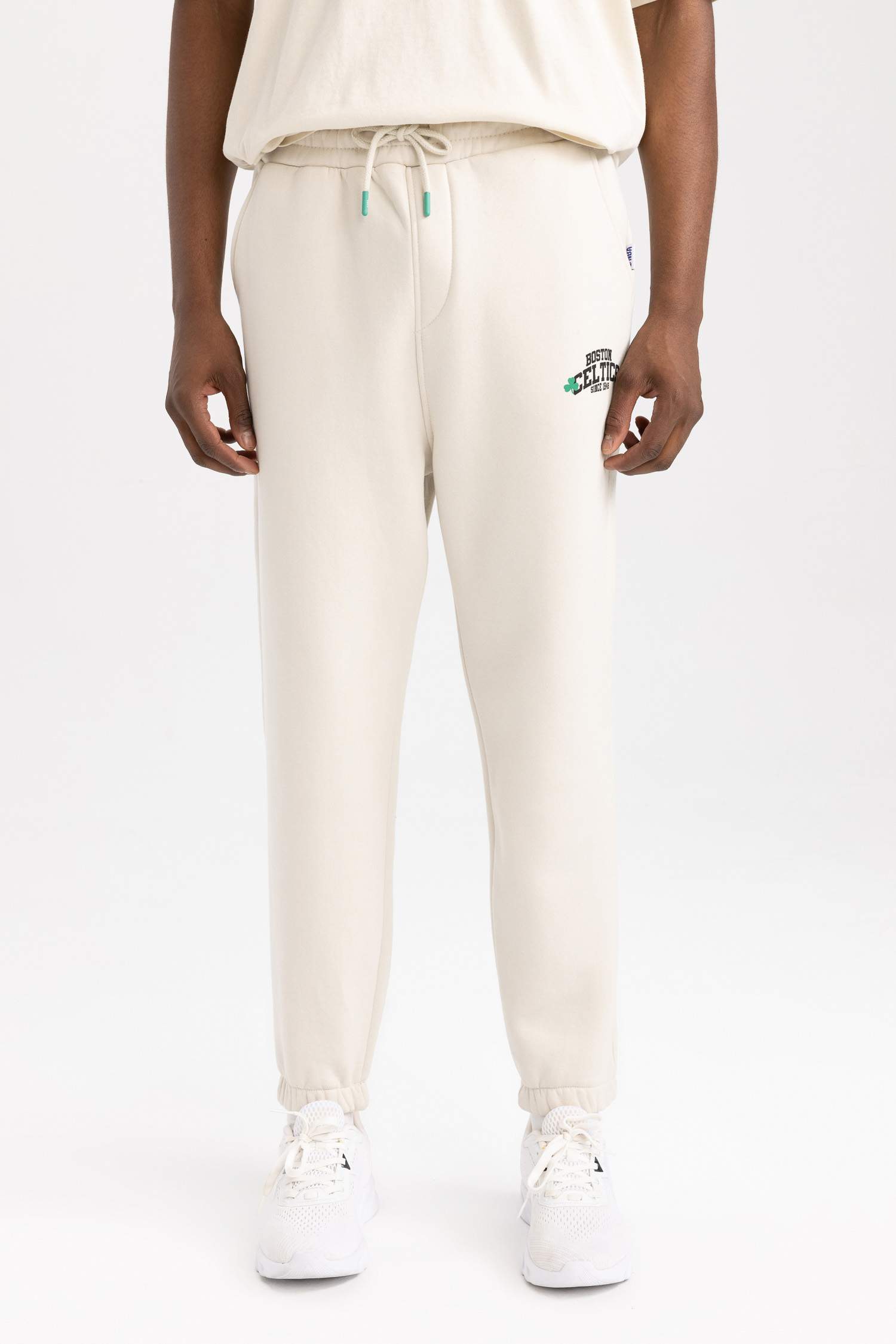 سروال رياضي قماش سميك قصة عادية من بوسطن سيلتكس