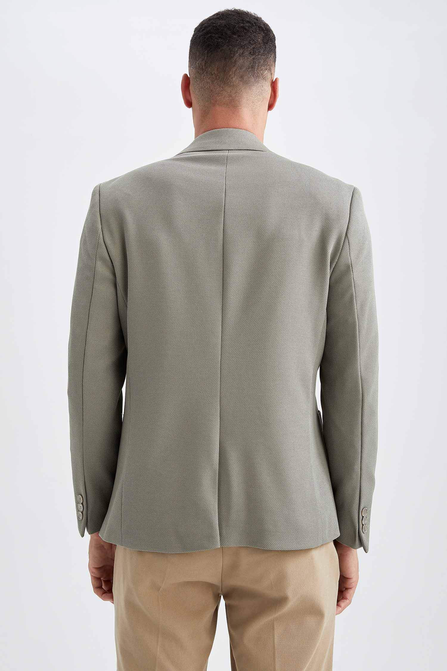Slim Fit Lined Blazer