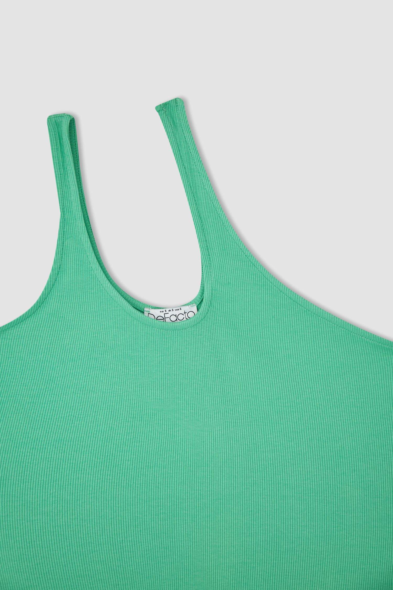 فستان قصير بيزك بكتف واحد