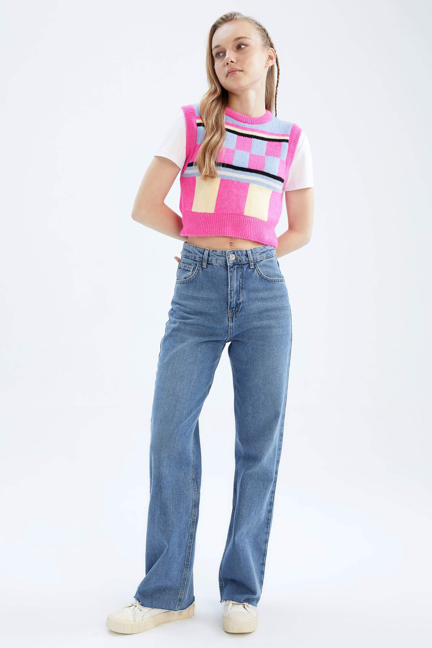 فيست بقصة عادية