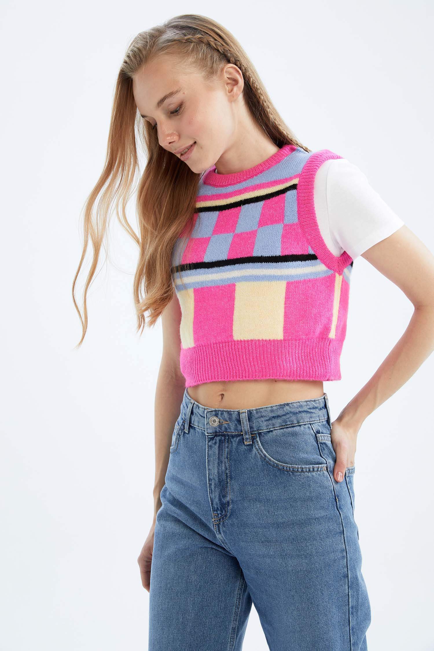 فيست بقصة عادية