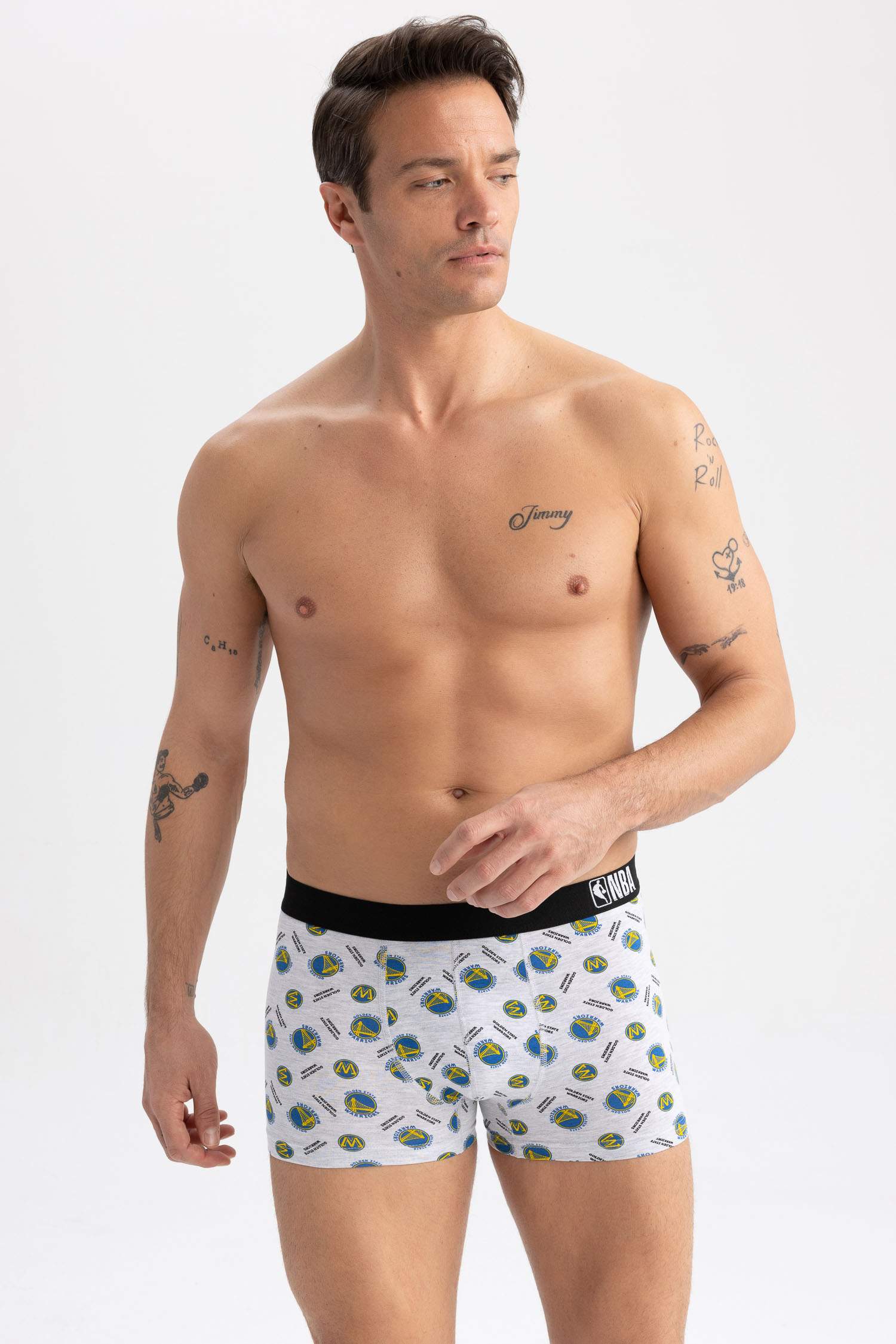 بوكسر قصة عادية من NBA