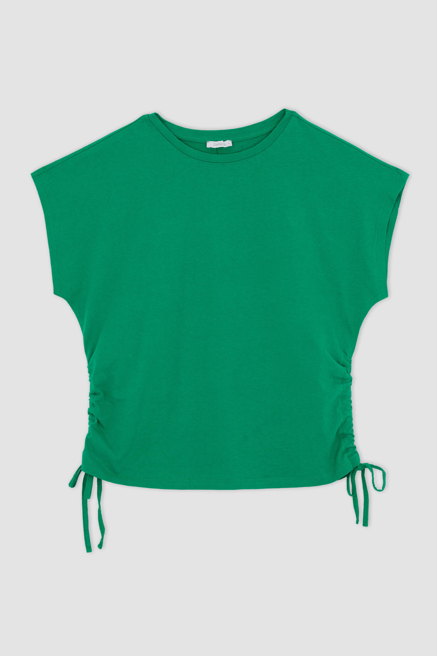 Green Woman Regular Fit Crew Neck Short Sleeve T-Shirt 2651137 | DeFacto