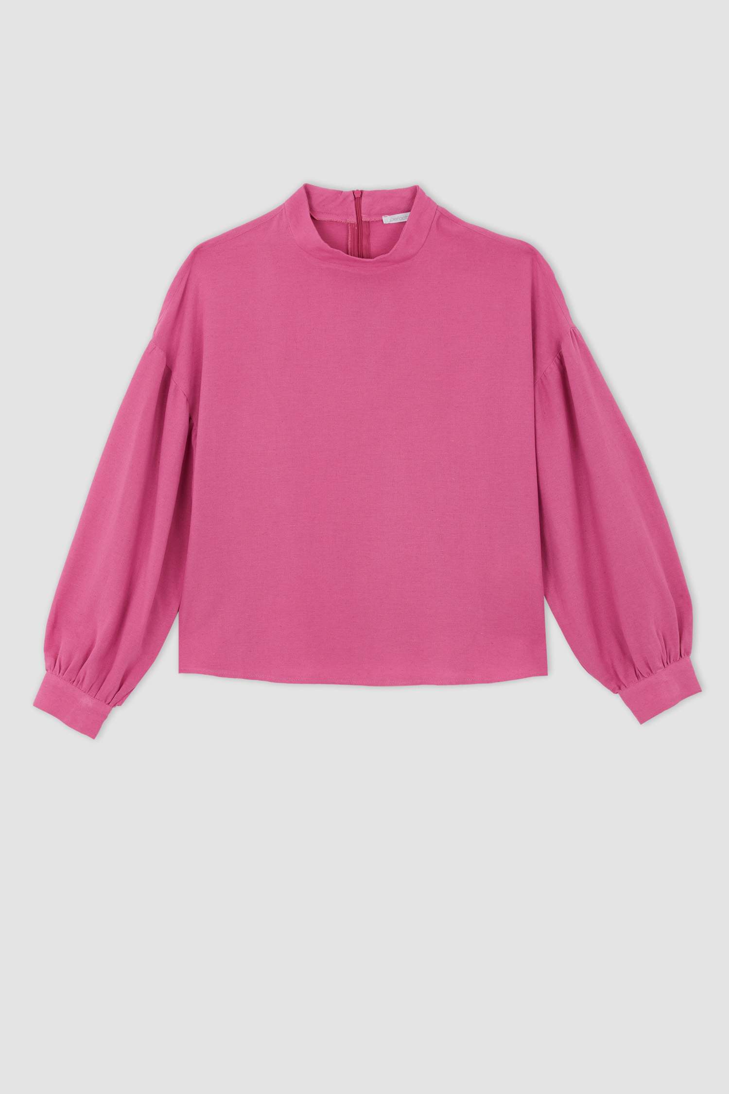 Туника с длинным рукавом стандартного кроя с воротником стойкой