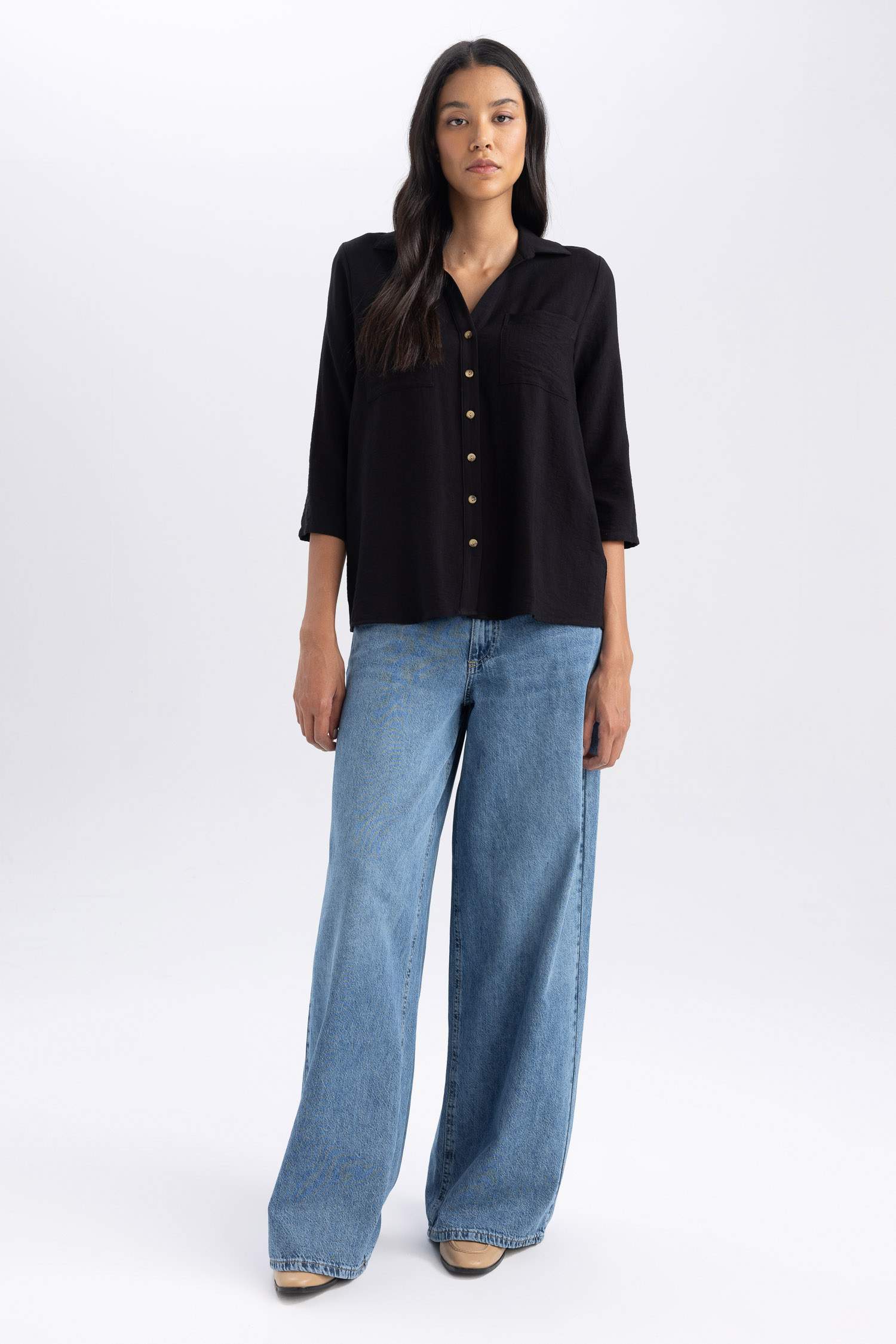 قميص كم طويل قصة عادية