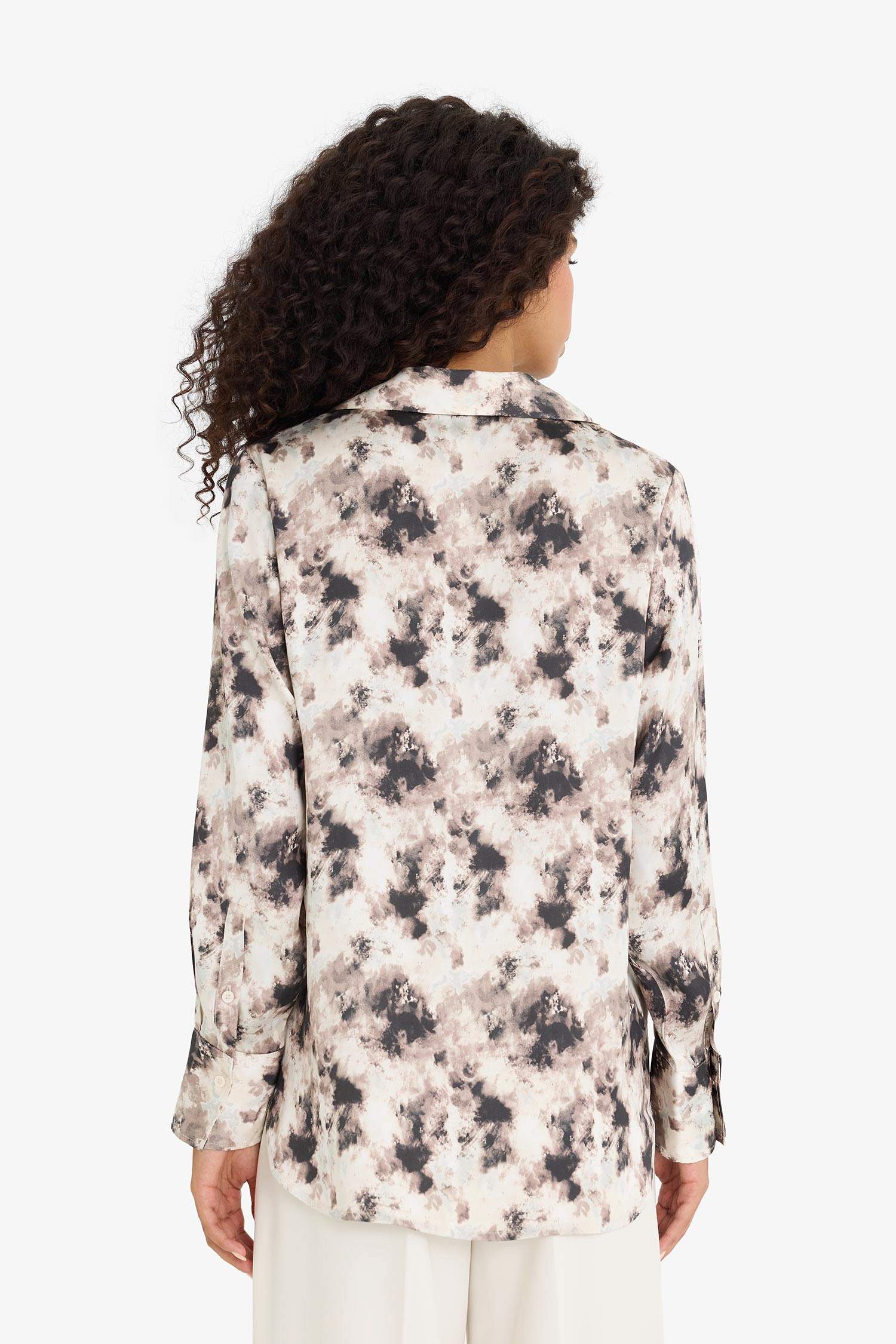 قميص ستان ردن طويل مطبوع اوفر سايز