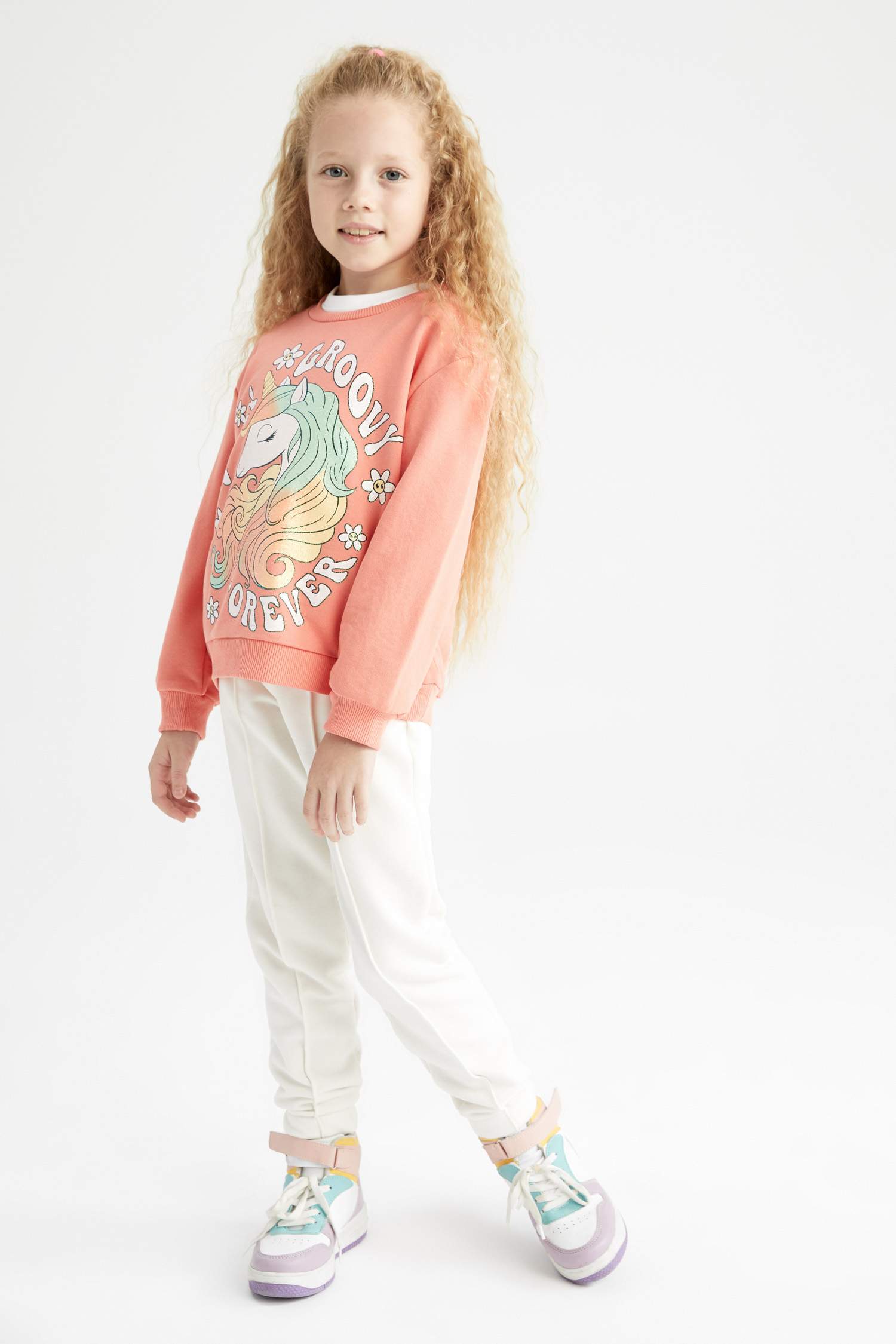 Світшот стандартного крою з товстої тканини для дівчаток