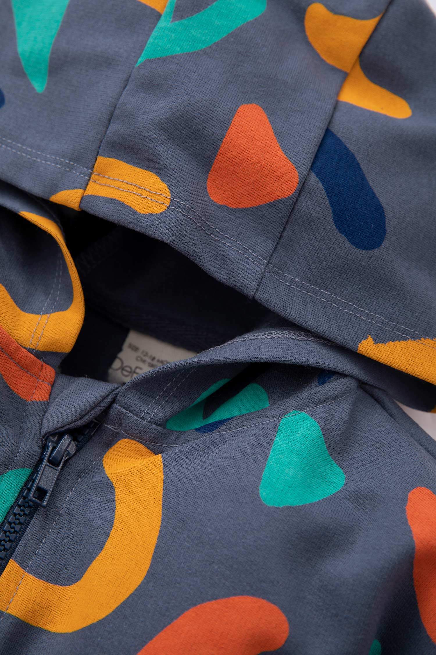 جاكيت قماش رقيق قصة عادية بغطاء للرأس ببطانة ناعمة