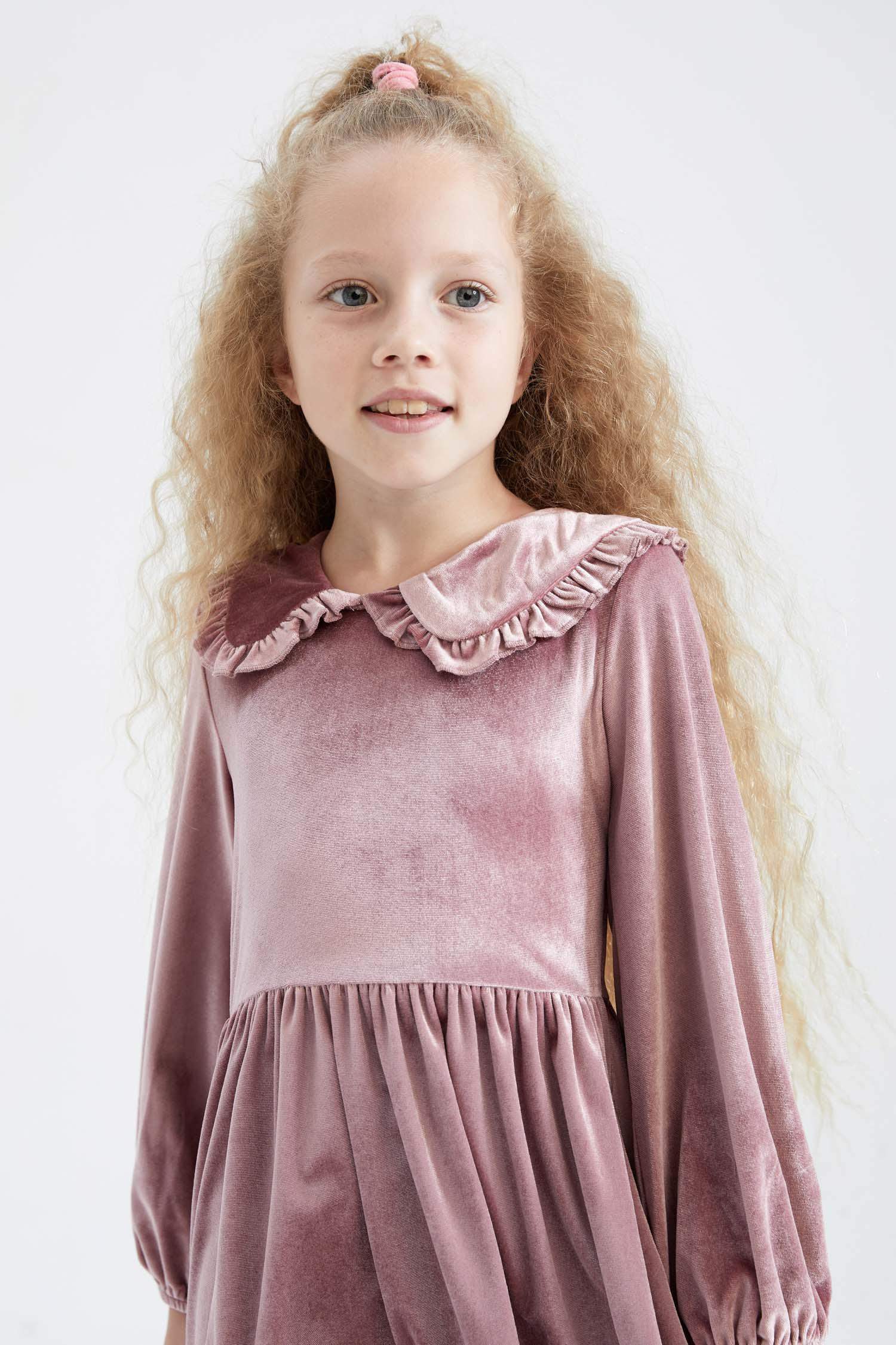 Pink Girls & Teens Velvet Knitted Dress 2702117 | DeFacto