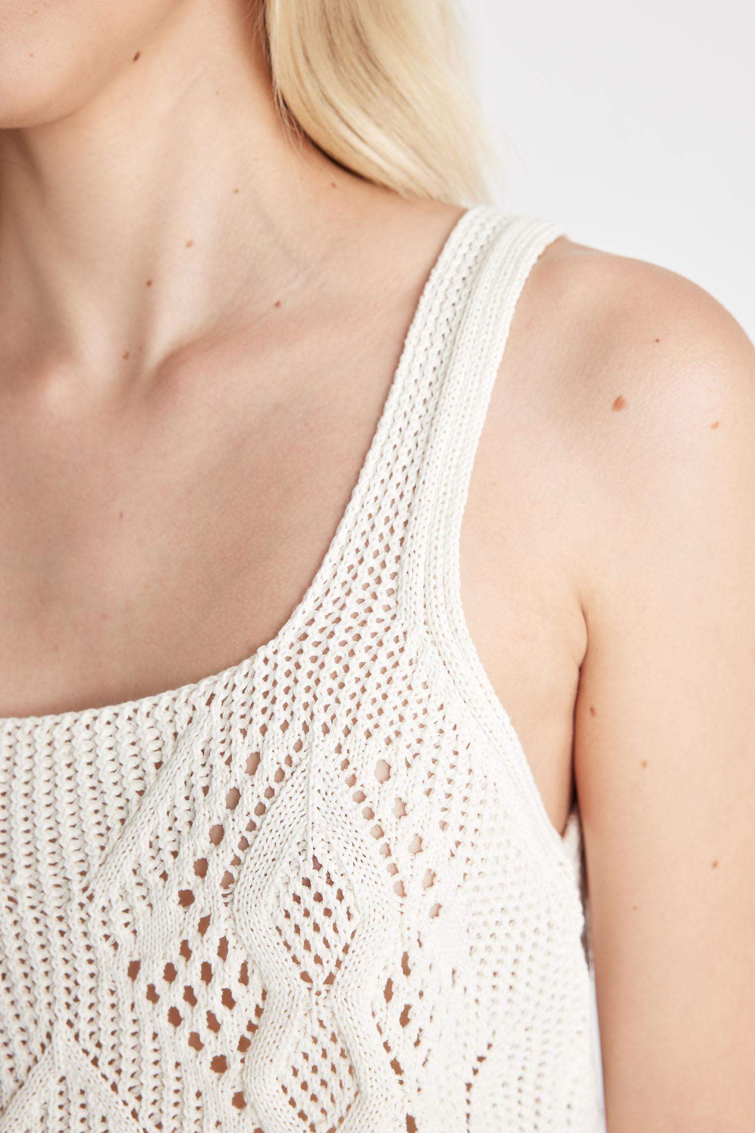 Crop Yuvarlak Yaka Triko Kroşe Örgü Atlet