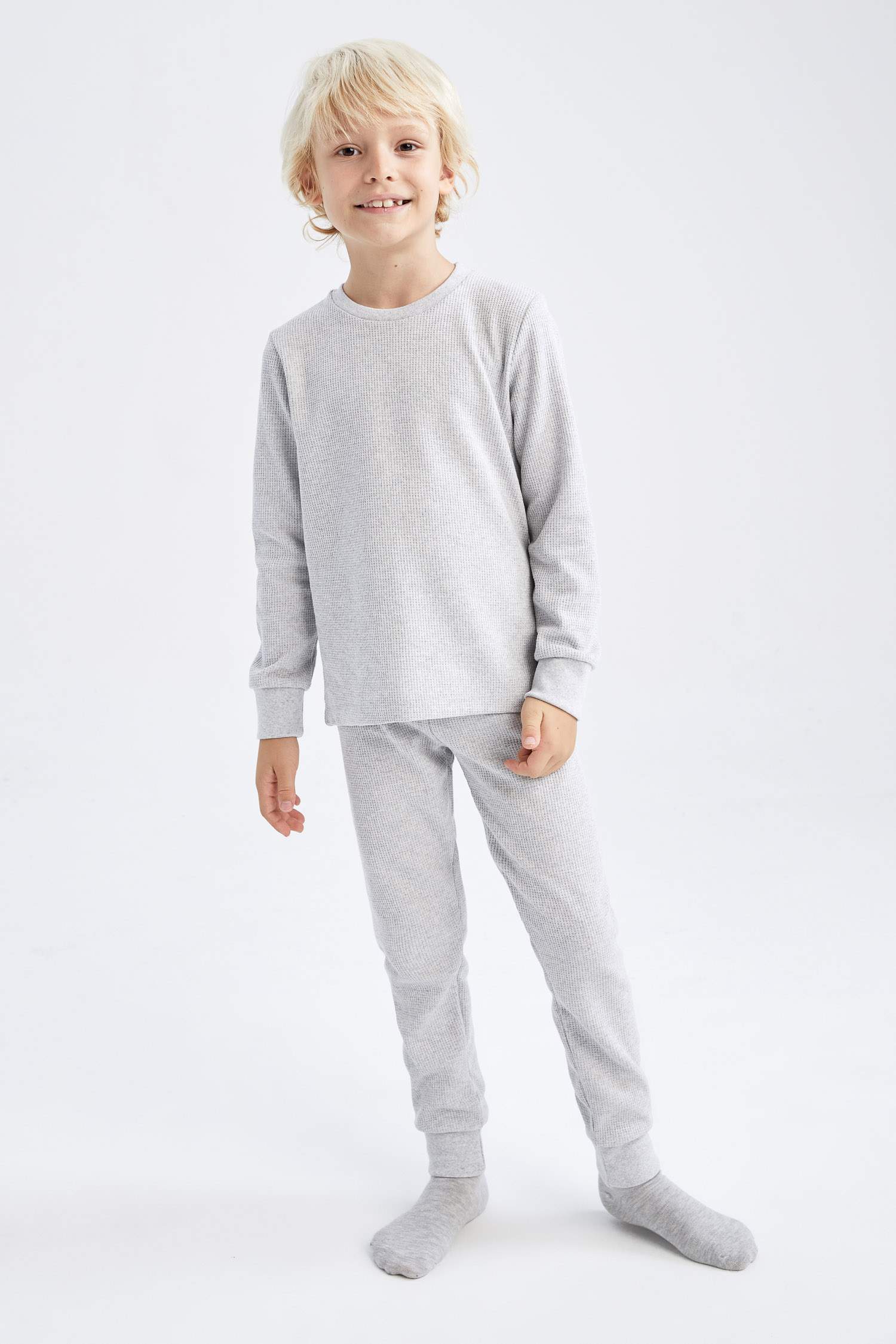 Пижама вязанная стандартного кроя 2 шт. для мальчиков