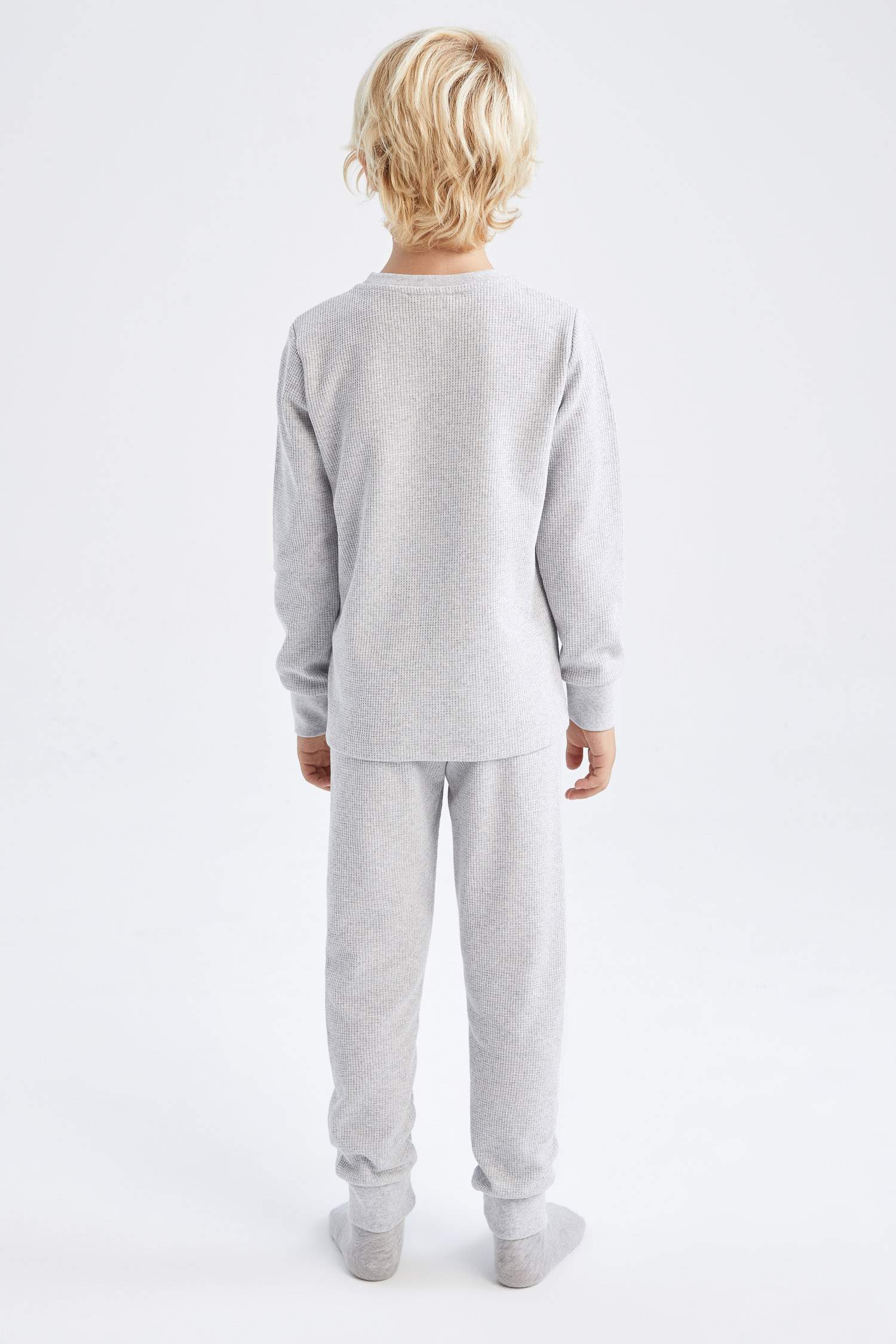 Пижама вязанная стандартного кроя 2 шт. для мальчиков