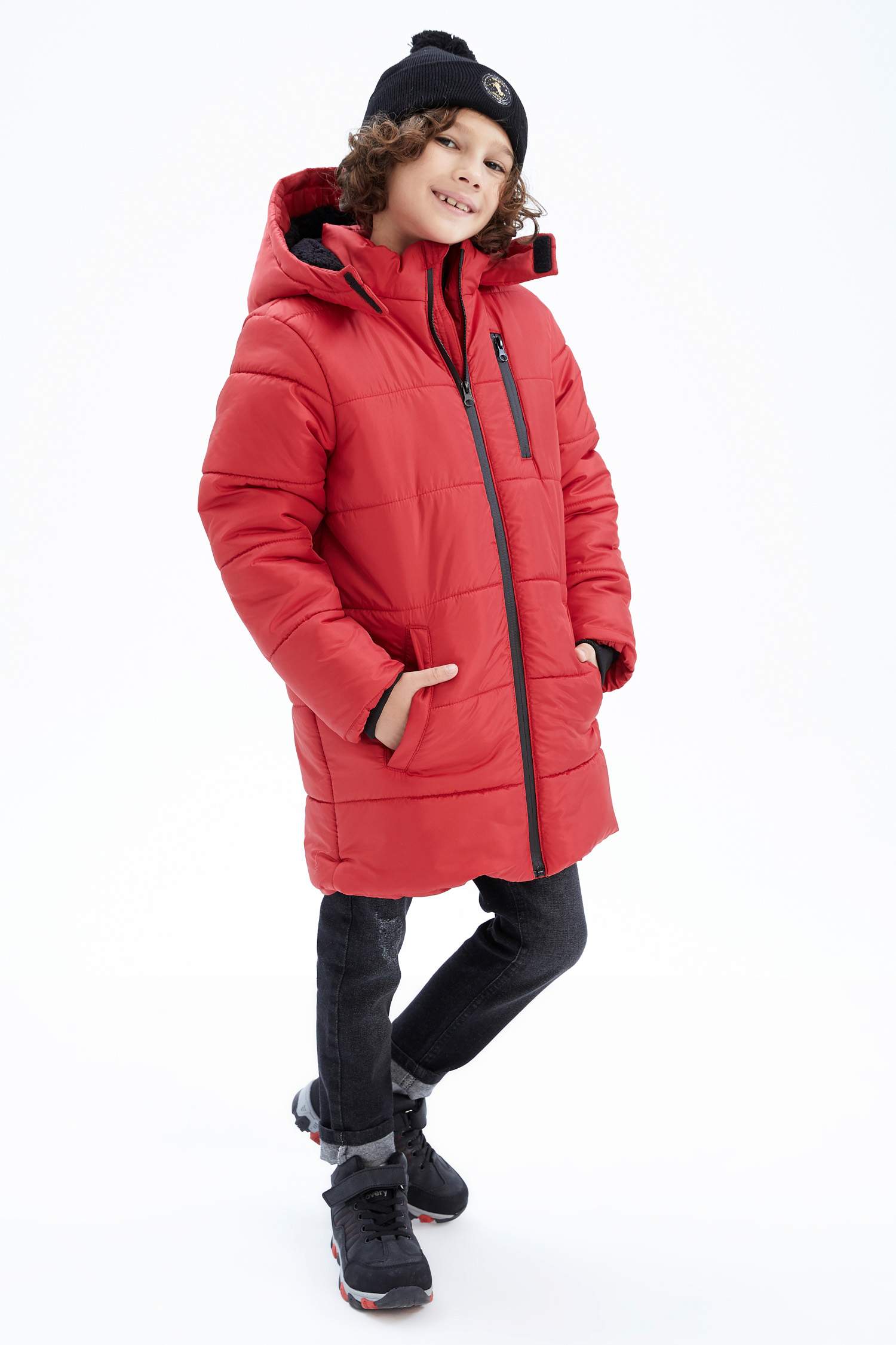 Ұлдарға бас киімді шерпа Пальто