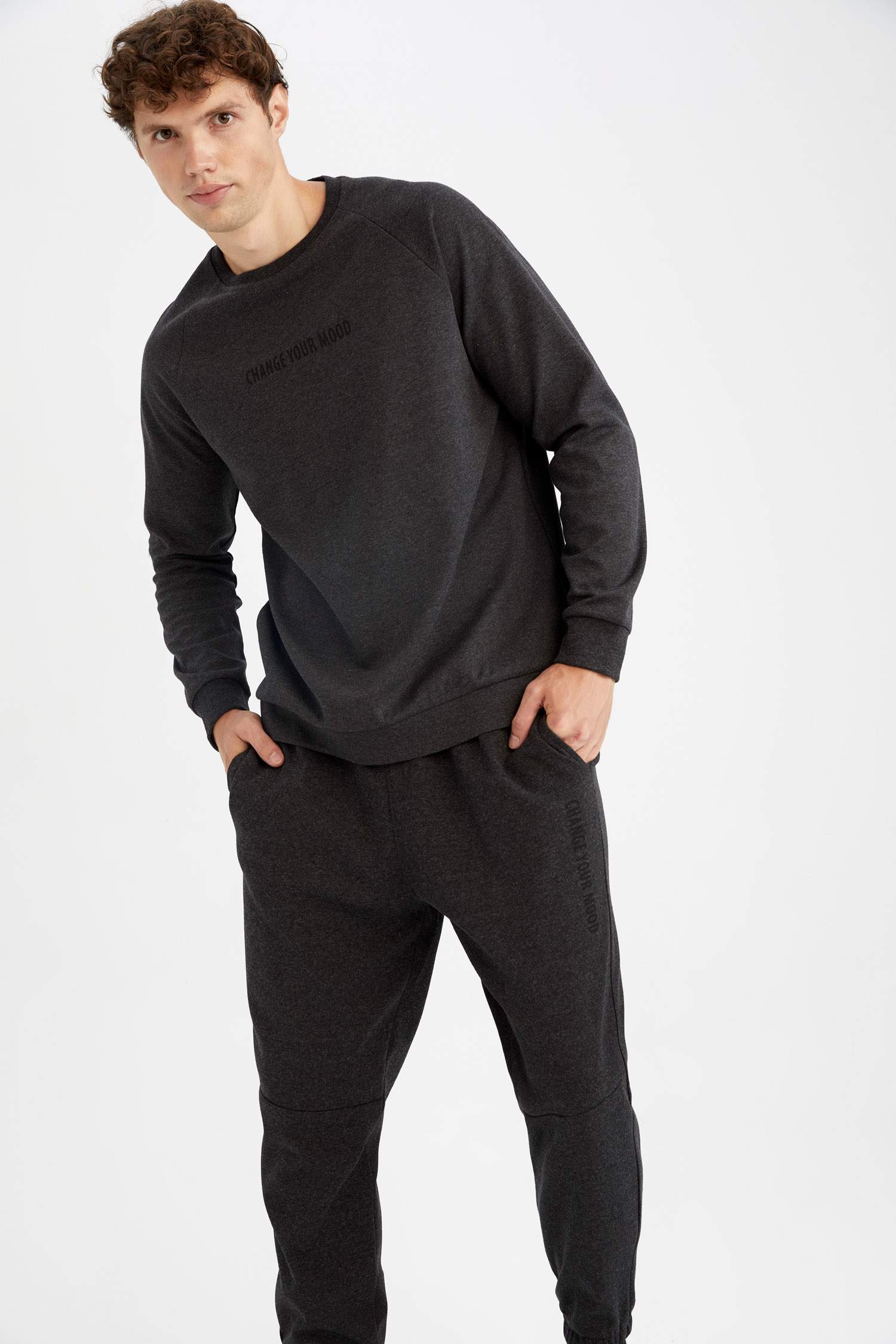 Anthracite MEN Defacto Fit Standard Fit Crew Neck Sweatshirt 2672627 ...