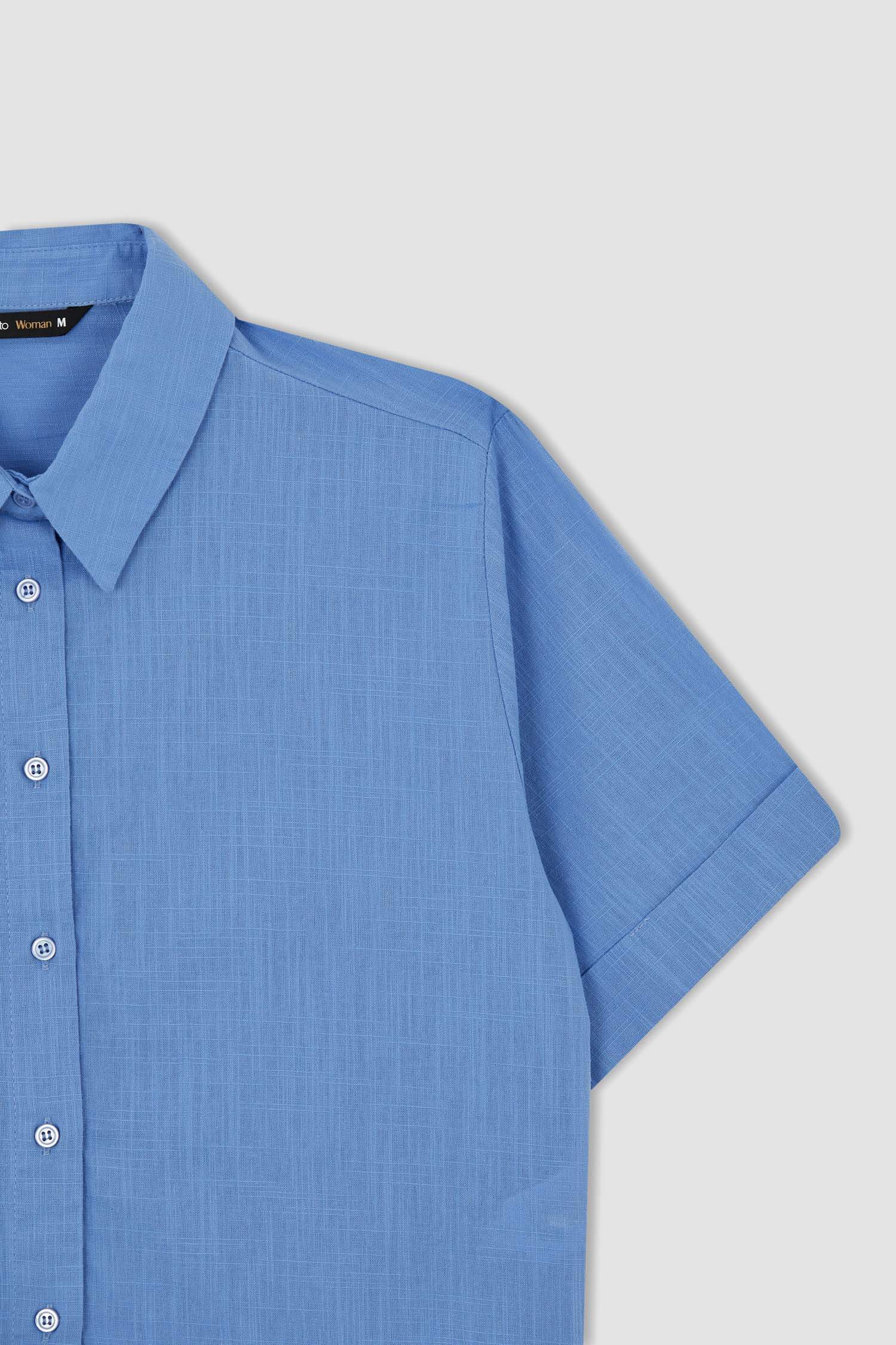 Blue WOMAN Crop Short Sleeve Shirt 2671808 | DeFacto