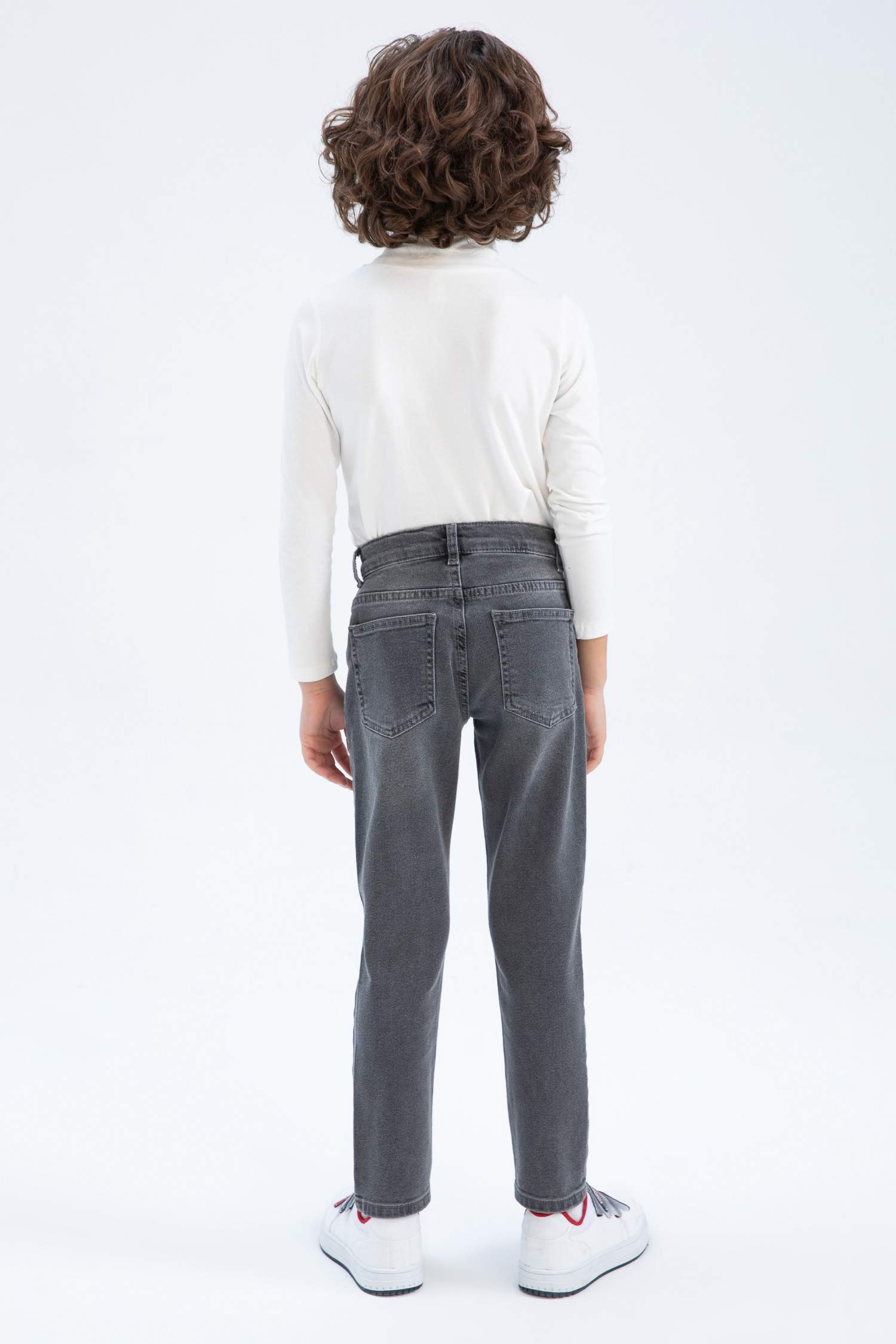 Ұлдарға слим пішімі деним Шалбар