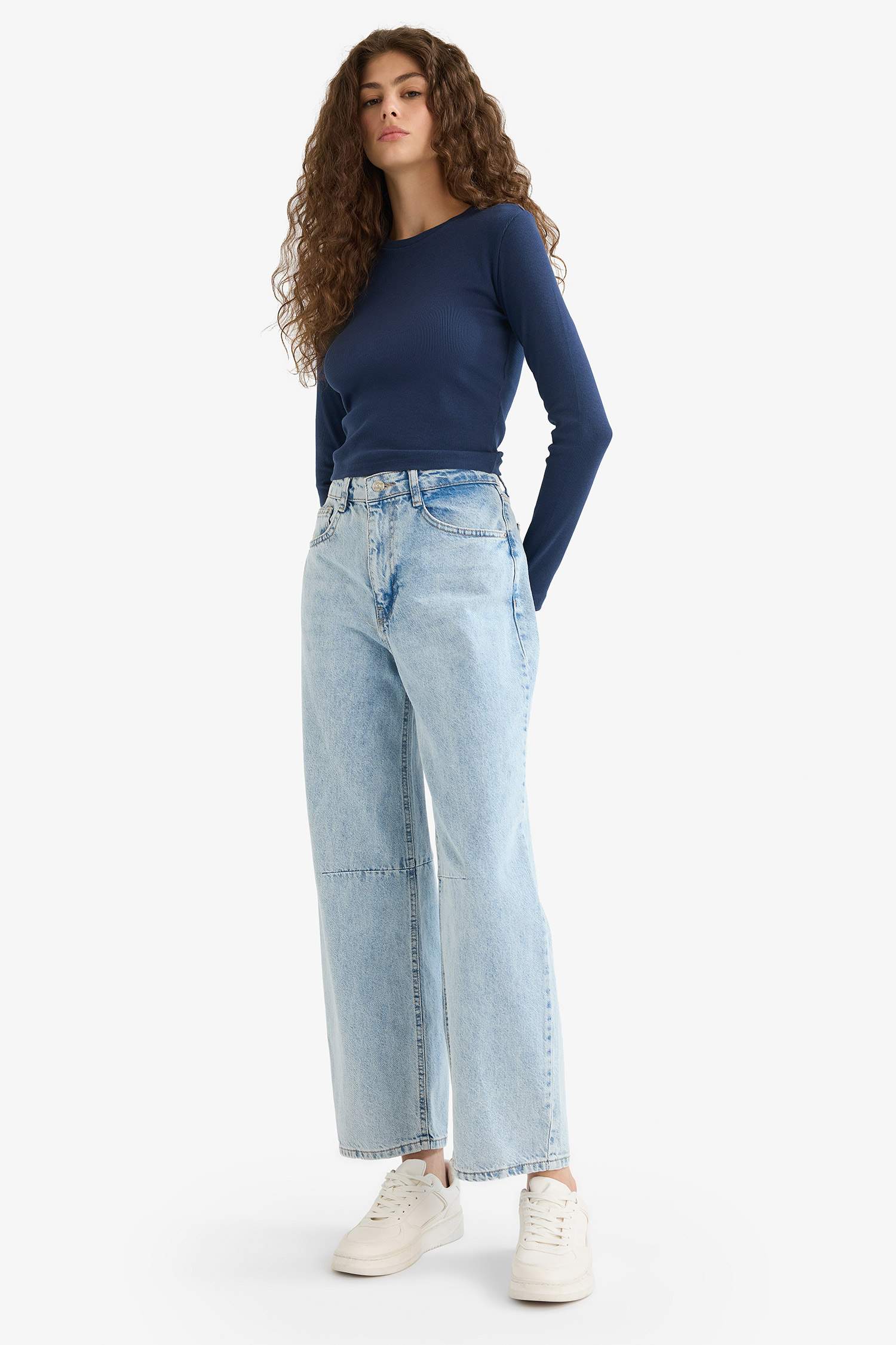 تيشيرت سادة ردن طويل مضلع بياخة مستديرة