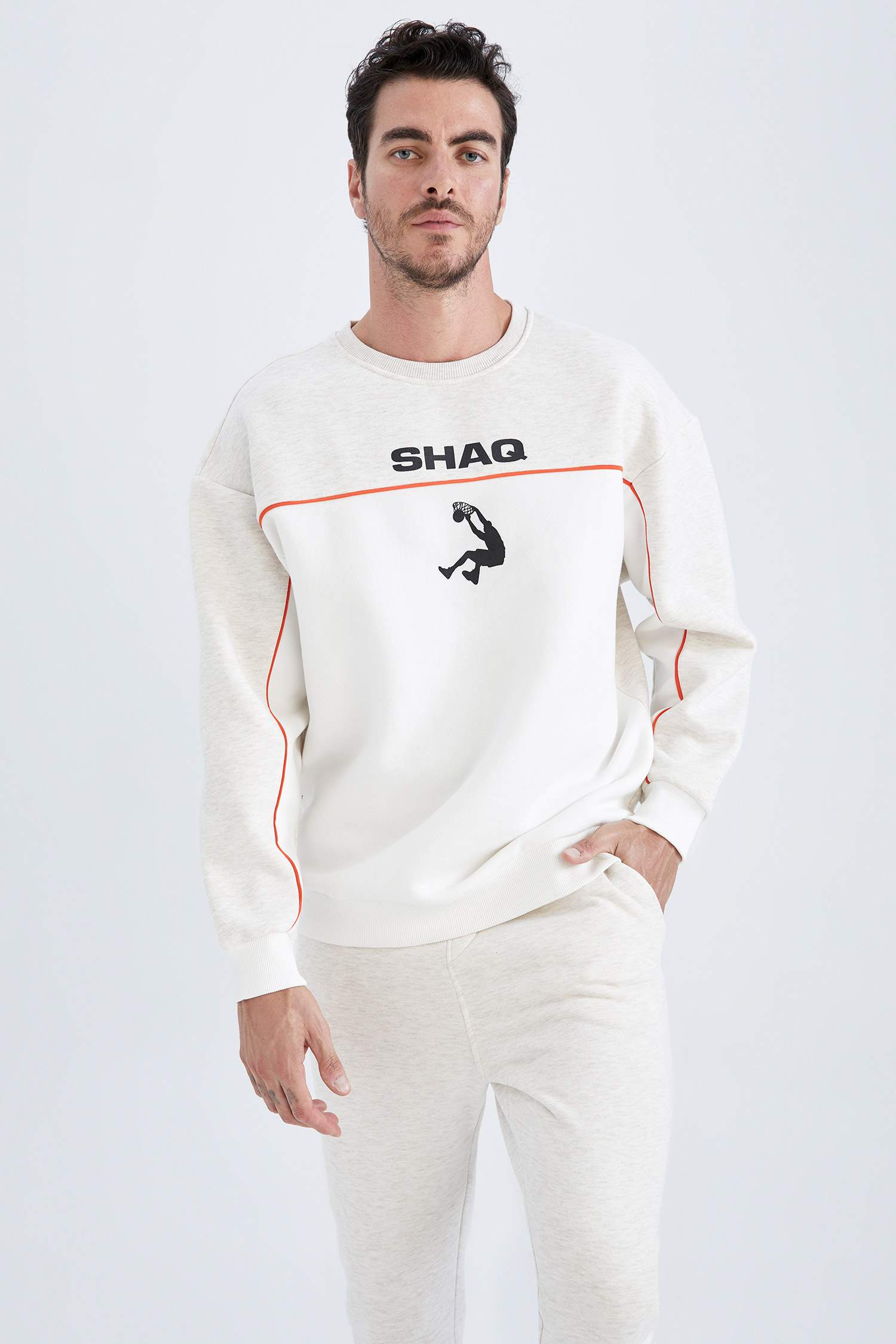 Shaq sweatshirt best sale