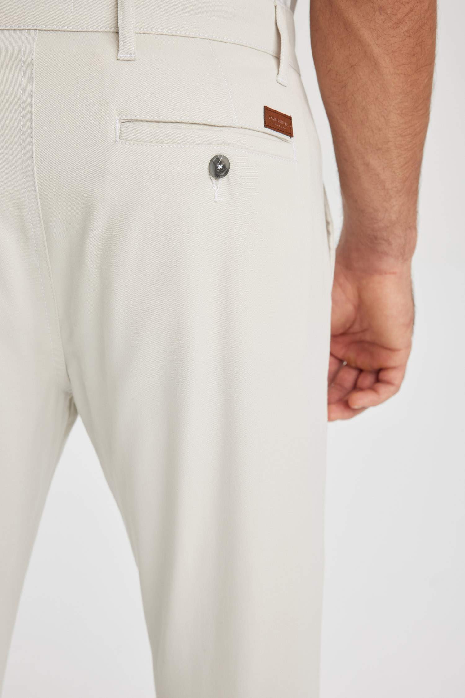 سروال كاروت فيت